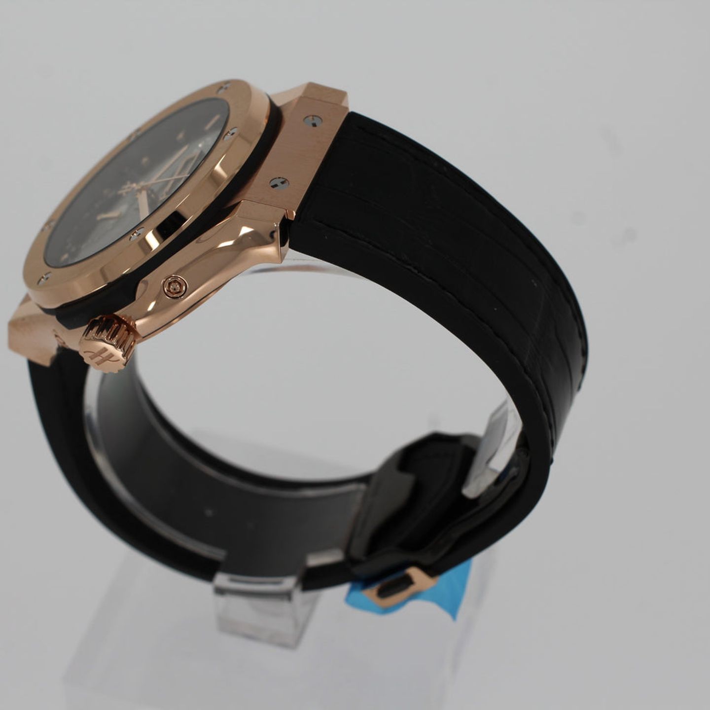 Hublot Classic Fusion Aerofusion 547.OX.0180.LR (2025) - Transparent dial 42 mm Rose Gold case (3/4)