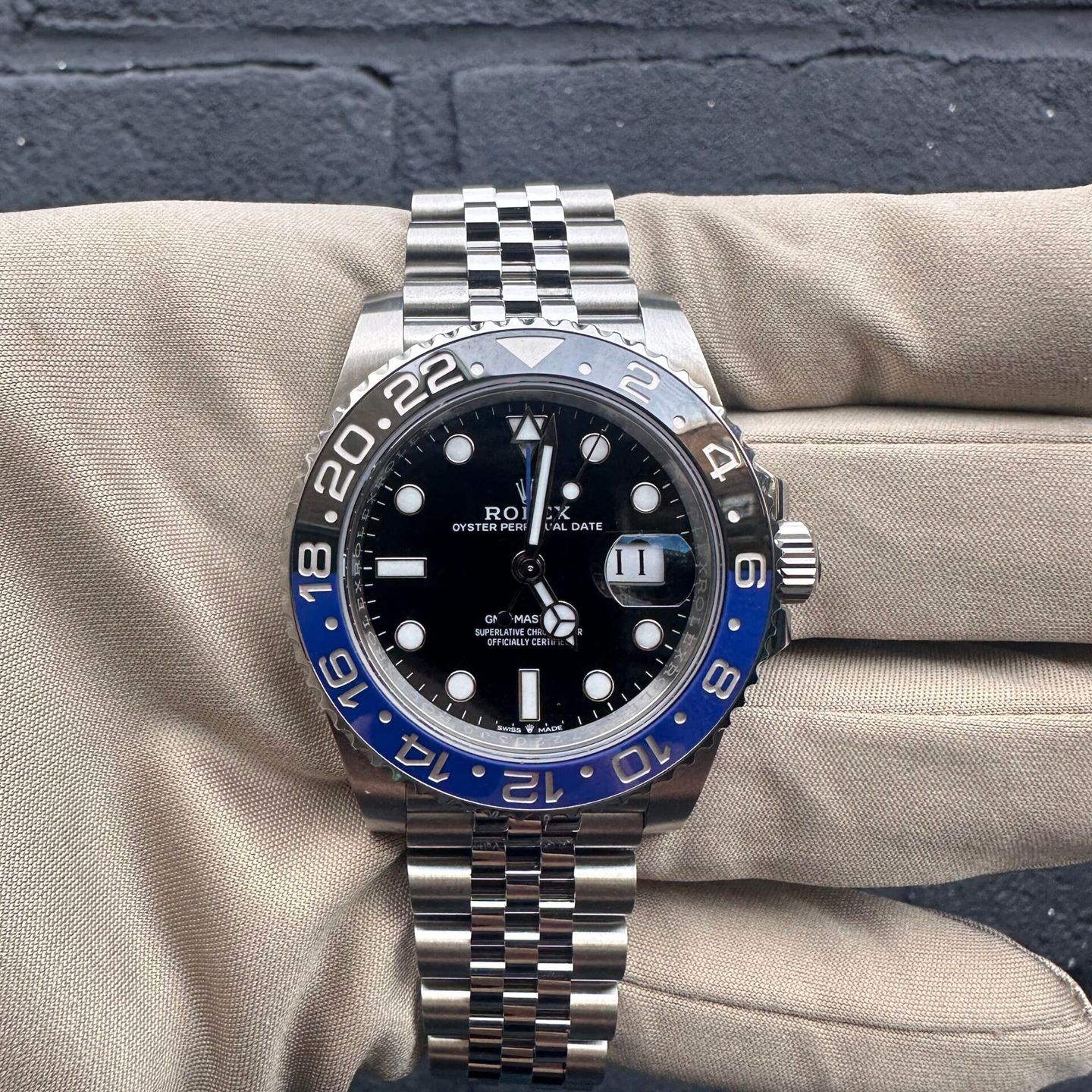 Rolex GMT-Master II 126710BLNR - (3/4)