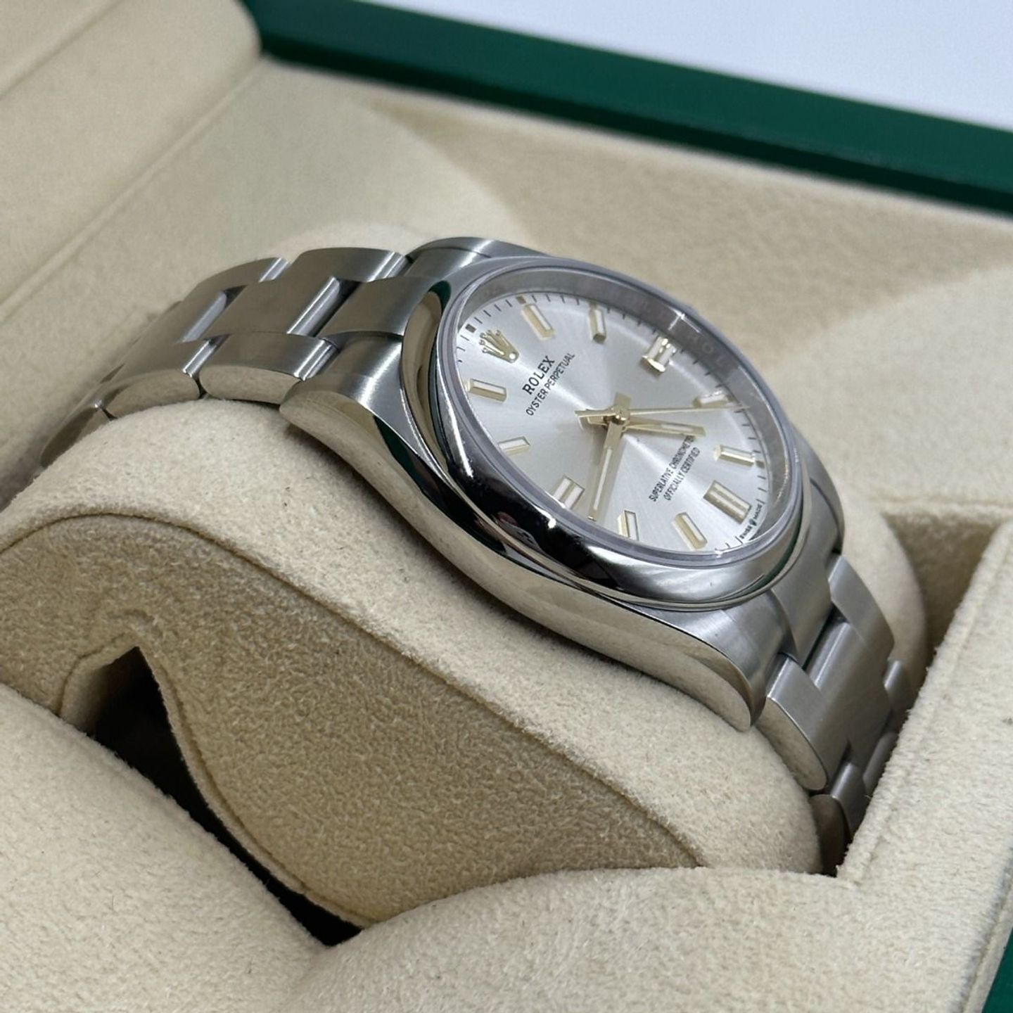 Rolex Oyster Perpetual 36 126000 (2024) - Zilver wijzerplaat 36mm Staal (7/8)