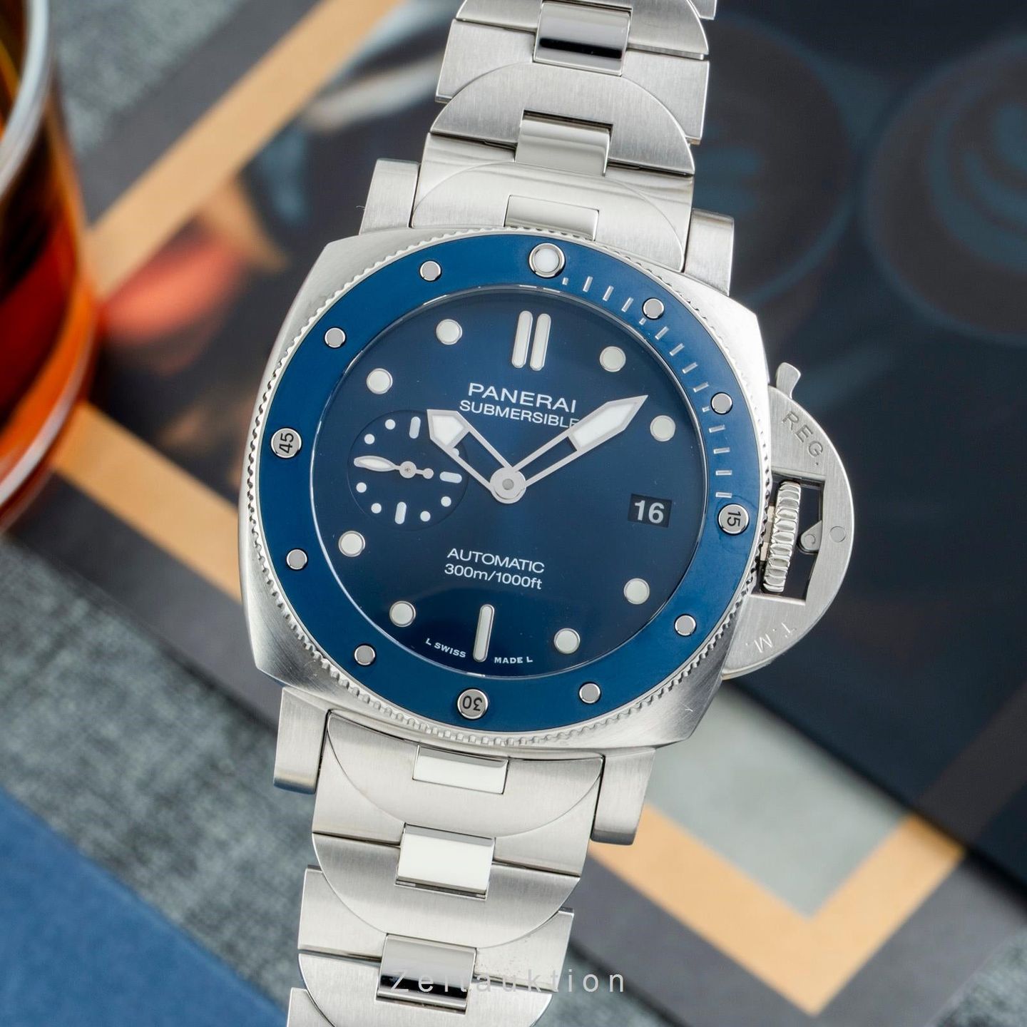 Panerai Luminor Submersible PAM01068 - (1/8)