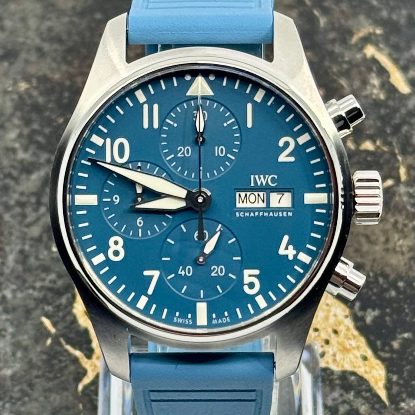 IWC Pilot Chronograph Top Gun Miramar IW388117 (2025) - Blue dial 41 mm Steel case (2/8)