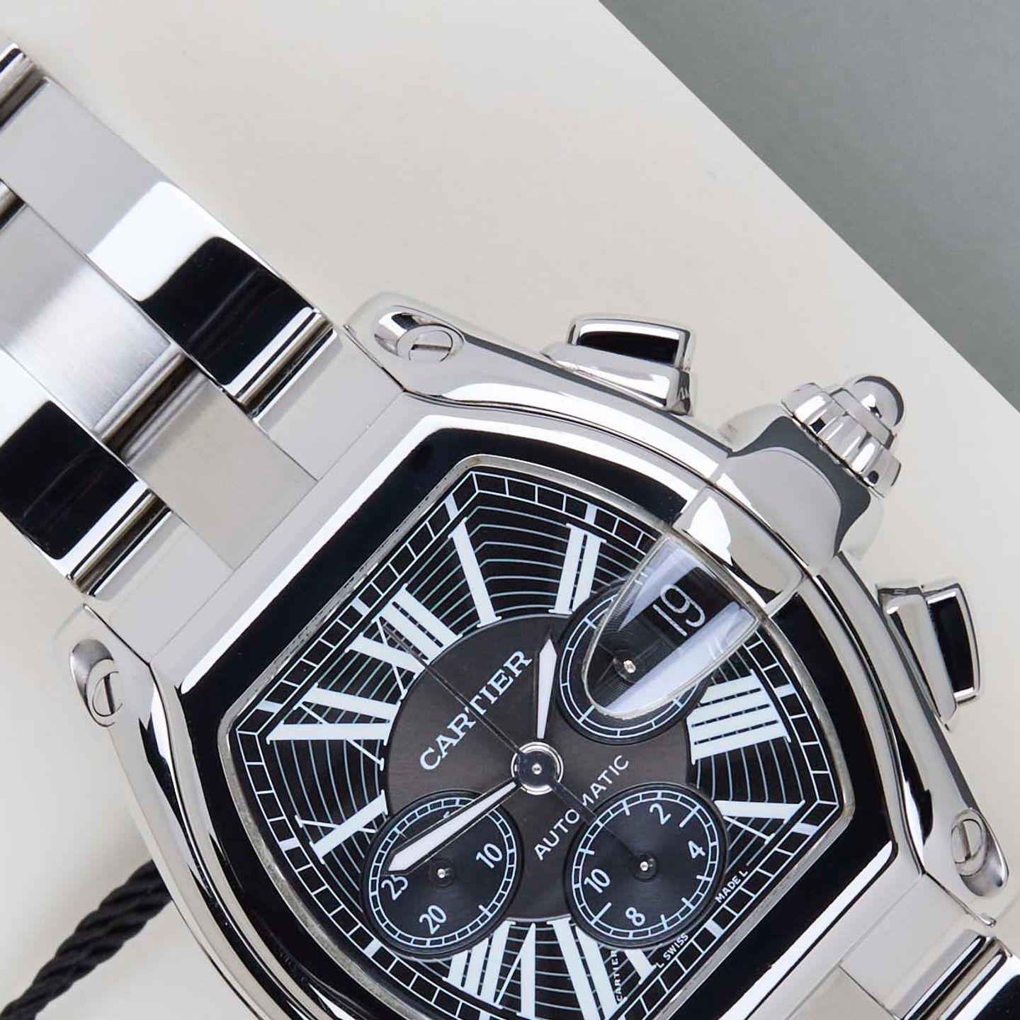 Cartier Roadster W62020X6 (2004) - Zwart wijzerplaat 43mm Staal (3/8)