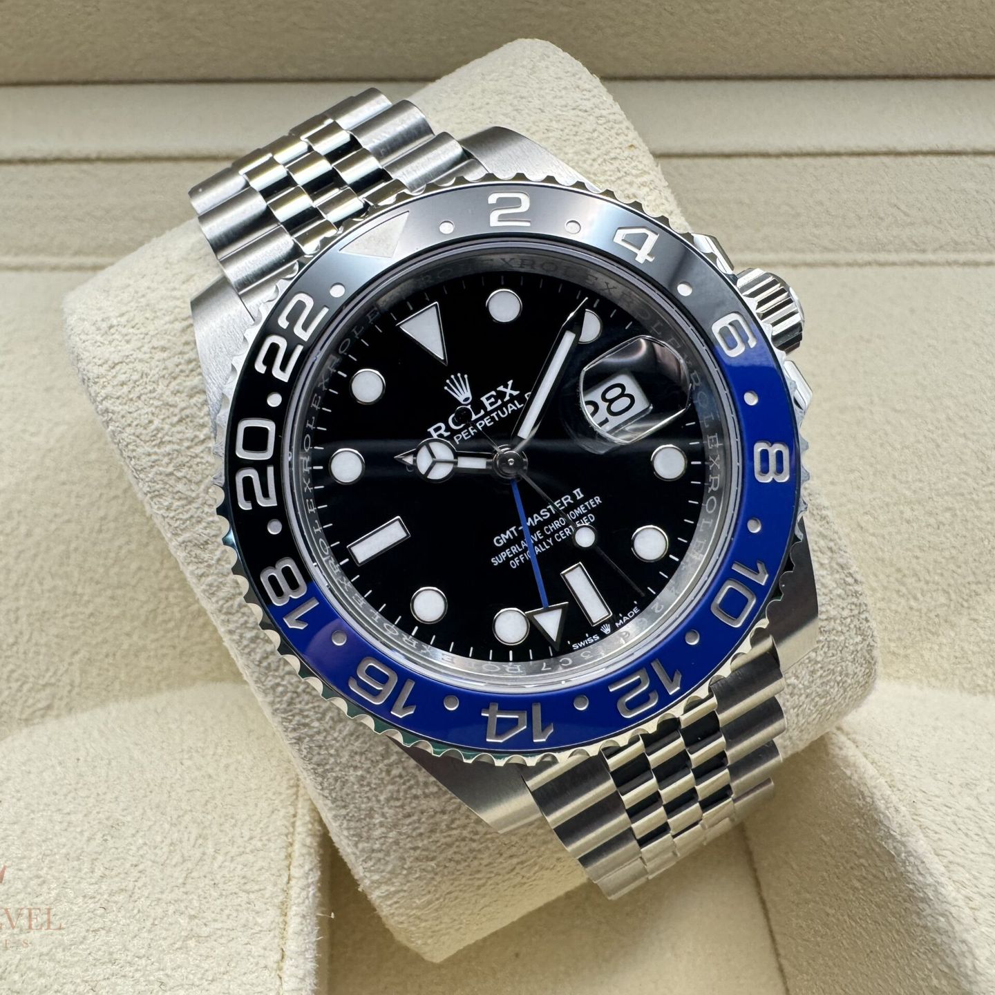 Rolex GMT-Master II 126710BLNR (2024) - Black dial 40 mm Steel case (1/8)