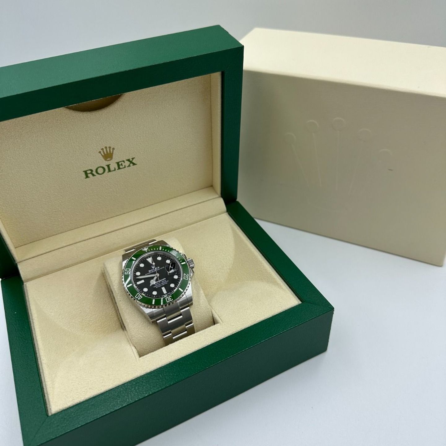 Rolex Submariner Date 126610LV (2024) - Zwart wijzerplaat 41mm Staal (3/8)