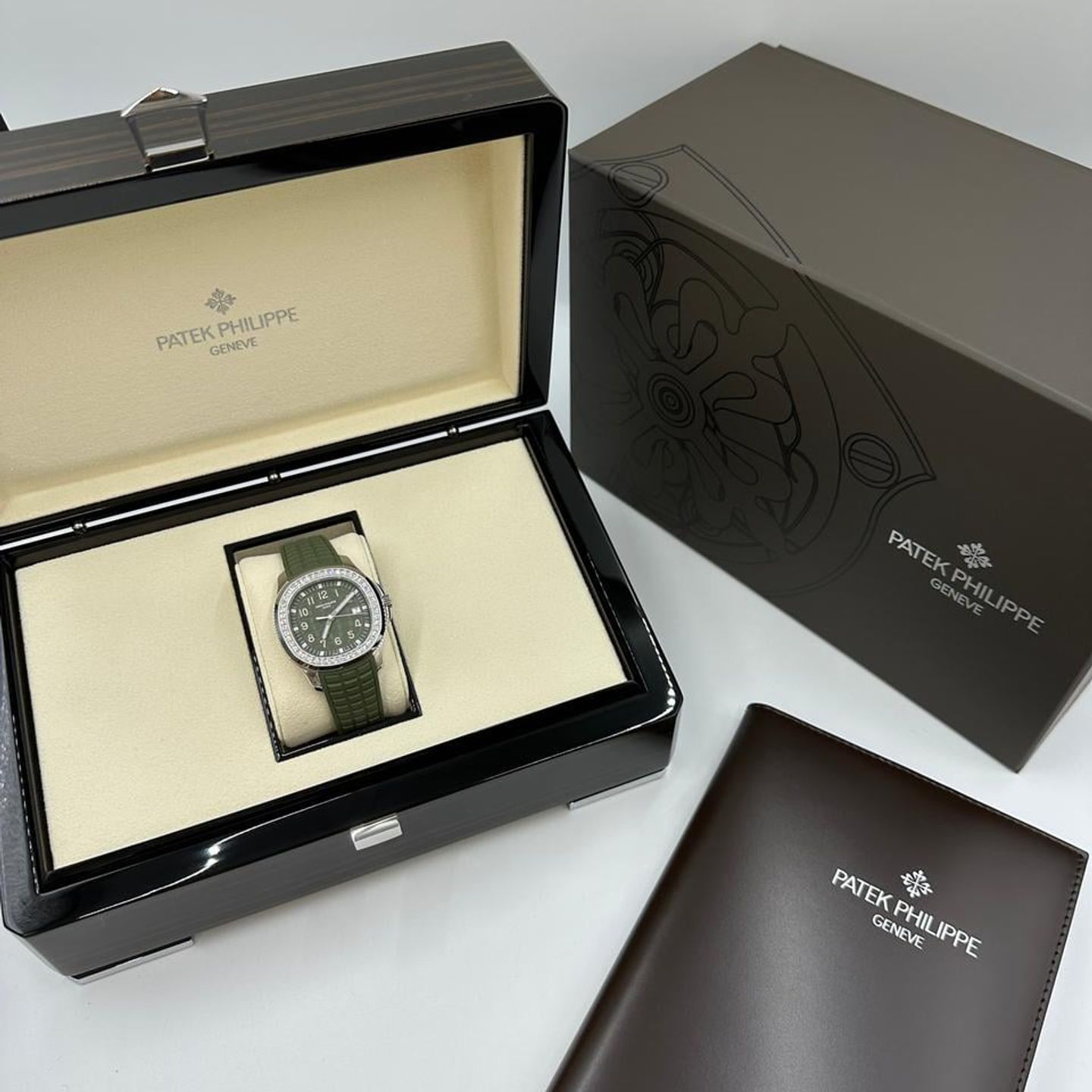 Patek Philippe Aquanaut 5267/200A-011 - (2/10)