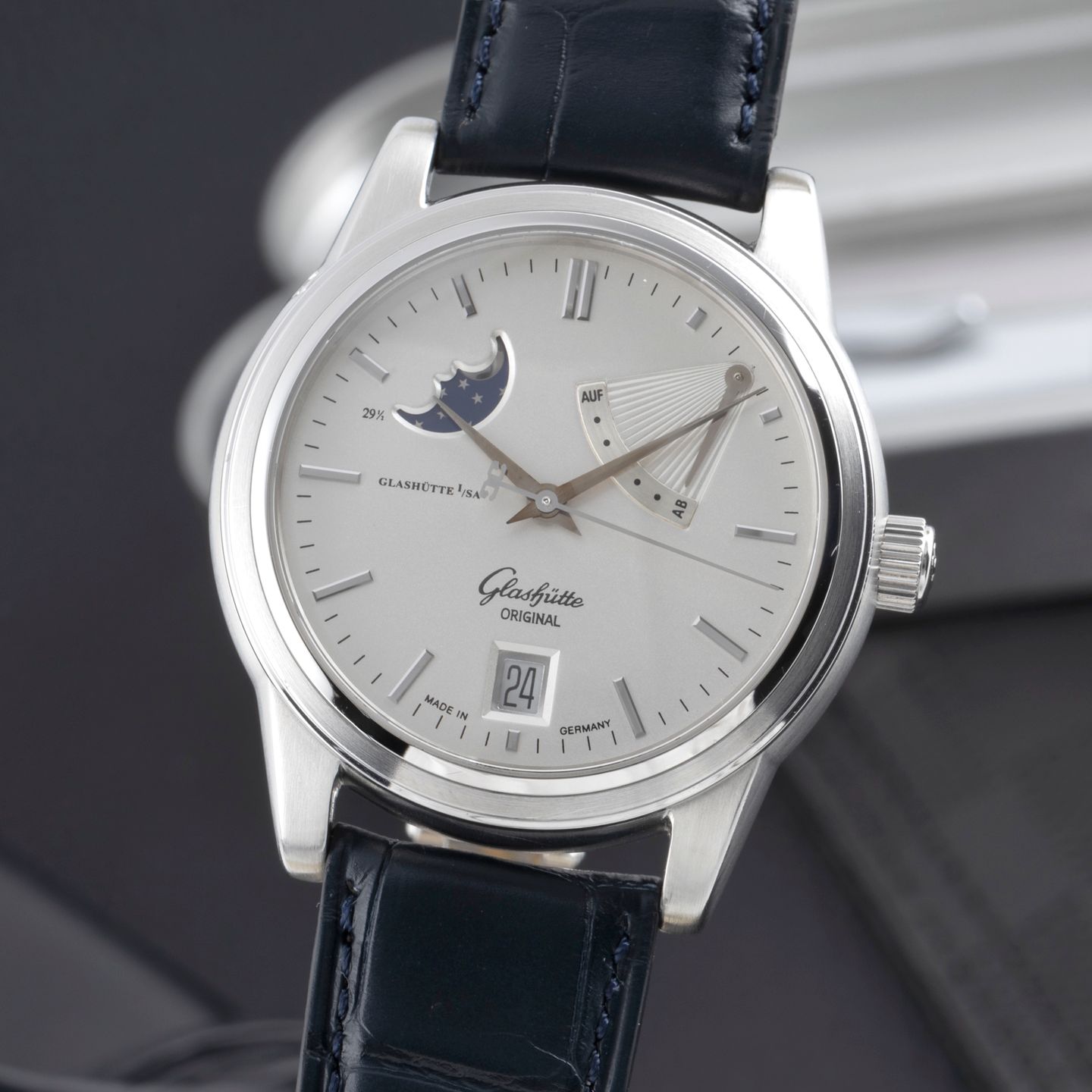 Glashütte Original Senator Power Reserve Display 1-39-44-04-12-04 - (3/8)