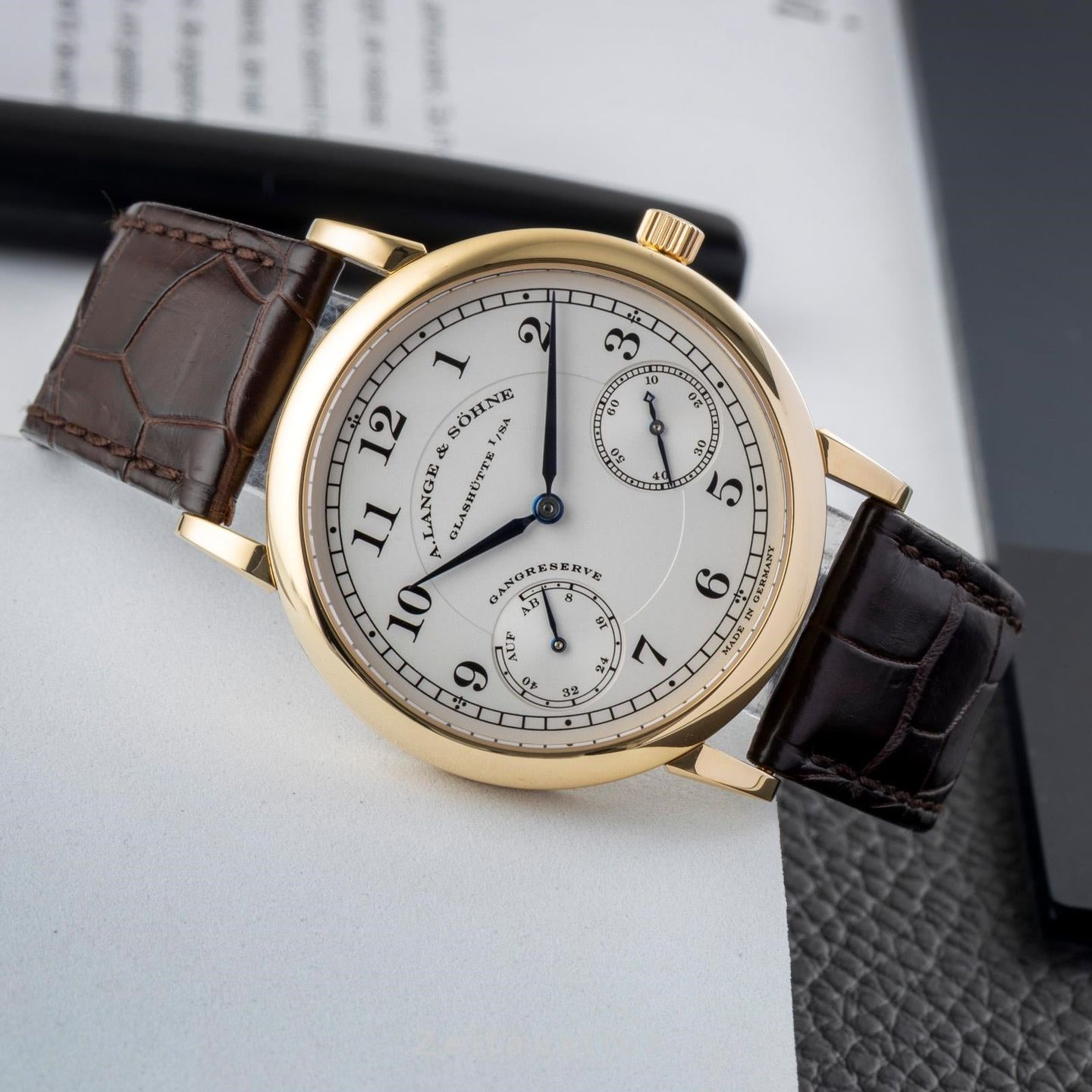 A. Lange & Söhne 1815 221.021 (2000) - 36mm Geelgoud (2/8)