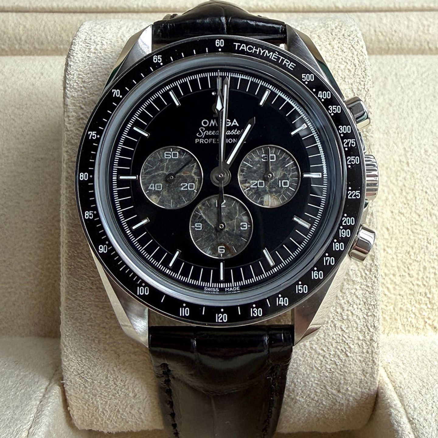 Omega Speedmaster Professional Moonwatch 311.93.42.30.99.001 - (4/28)