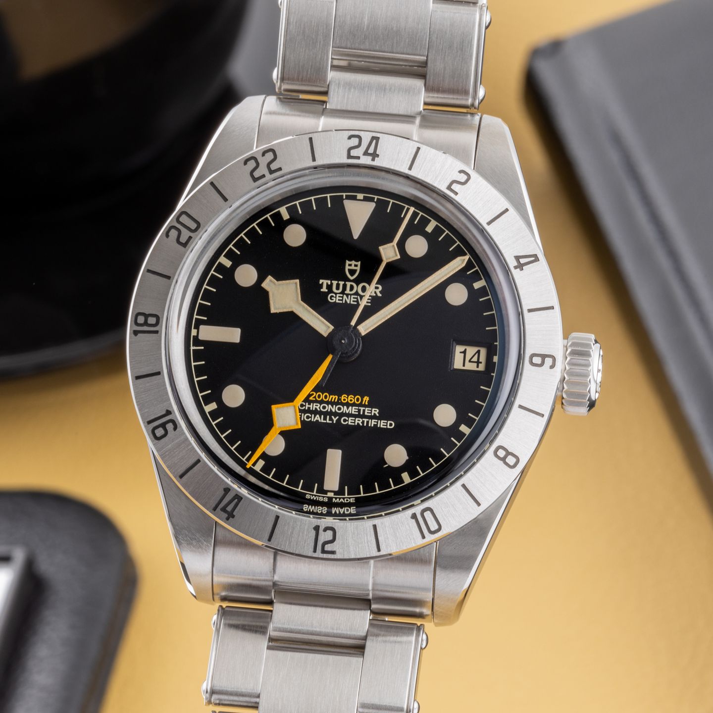 Tudor Black Bay 79470 (Unknown (random serial)) - Black dial 39 mm Steel case (3/8)