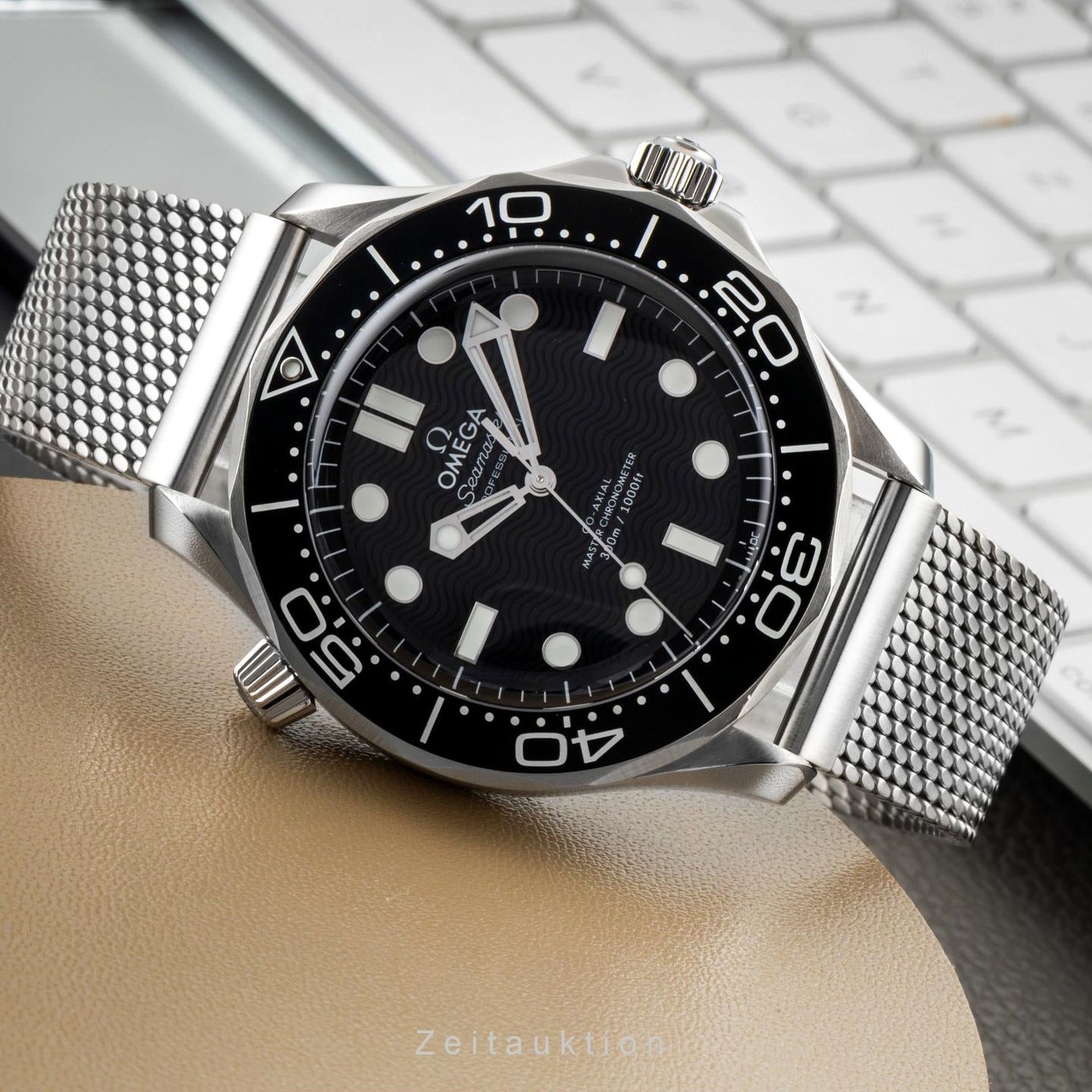 Omega Seamaster Diver 300 M 210.30.42.20.01.010 - (2/8)