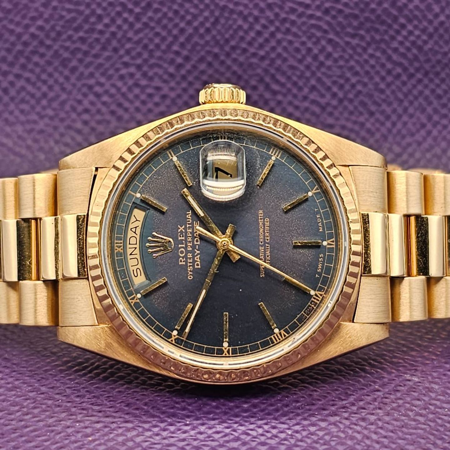 Rolex Day-Date 36 18038 (1981) - Grijs wijzerplaat 36mm Geelgoud (1/5)