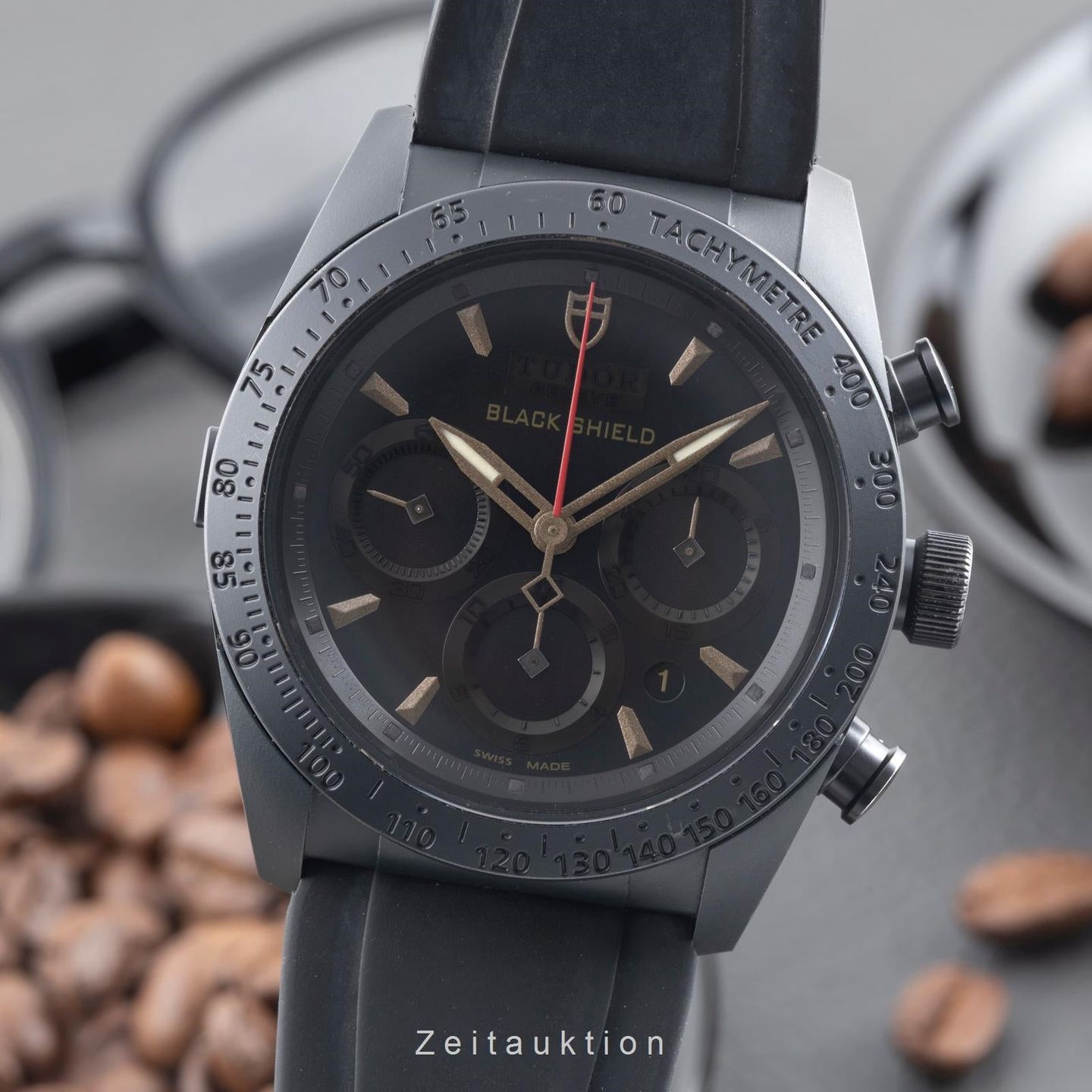 Tudor Fastrider Black Shield 42000CN - (1/8)