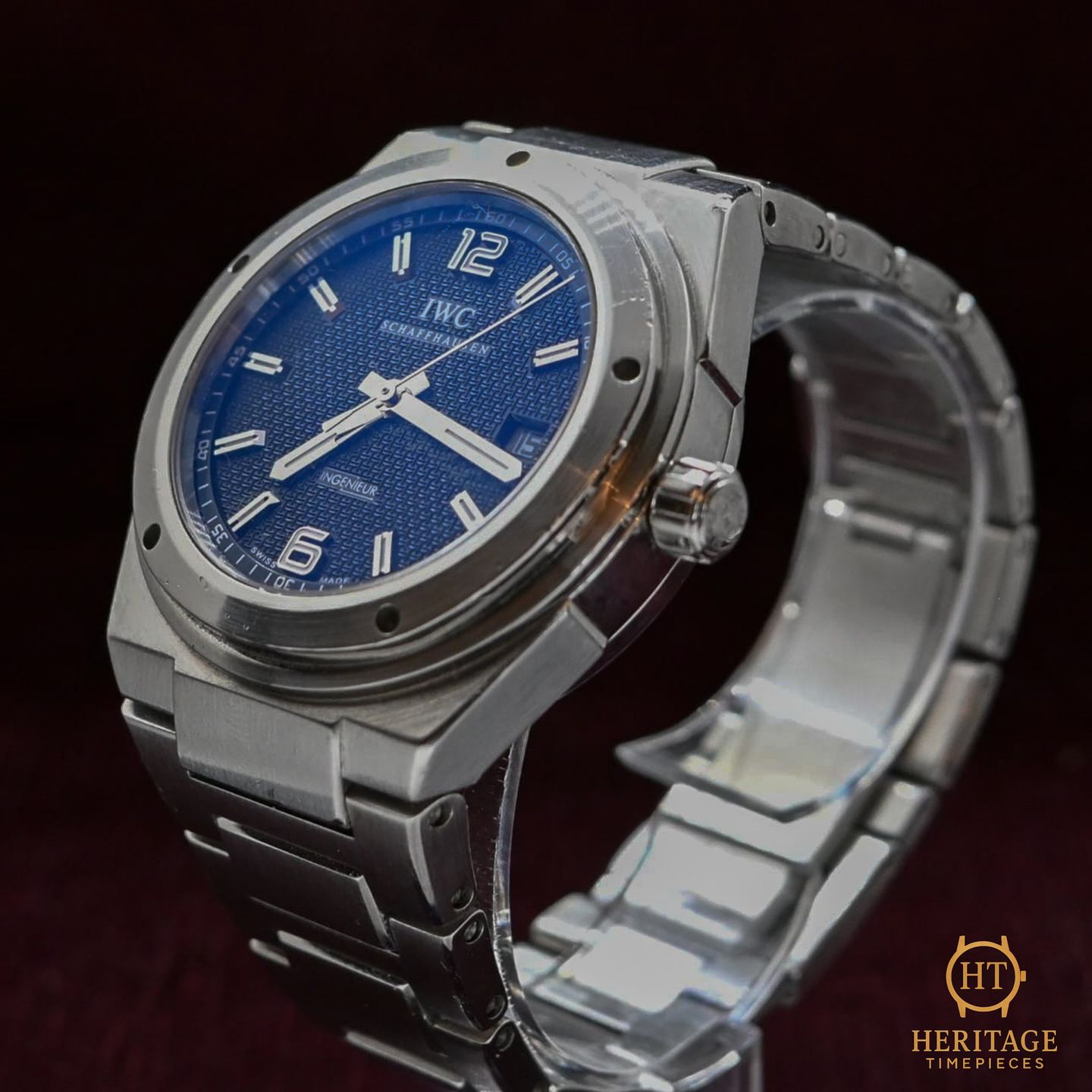 IWC Ingenieur Automatic IW322701 (2010) - Zwart wijzerplaat 43mm Staal (2/8)