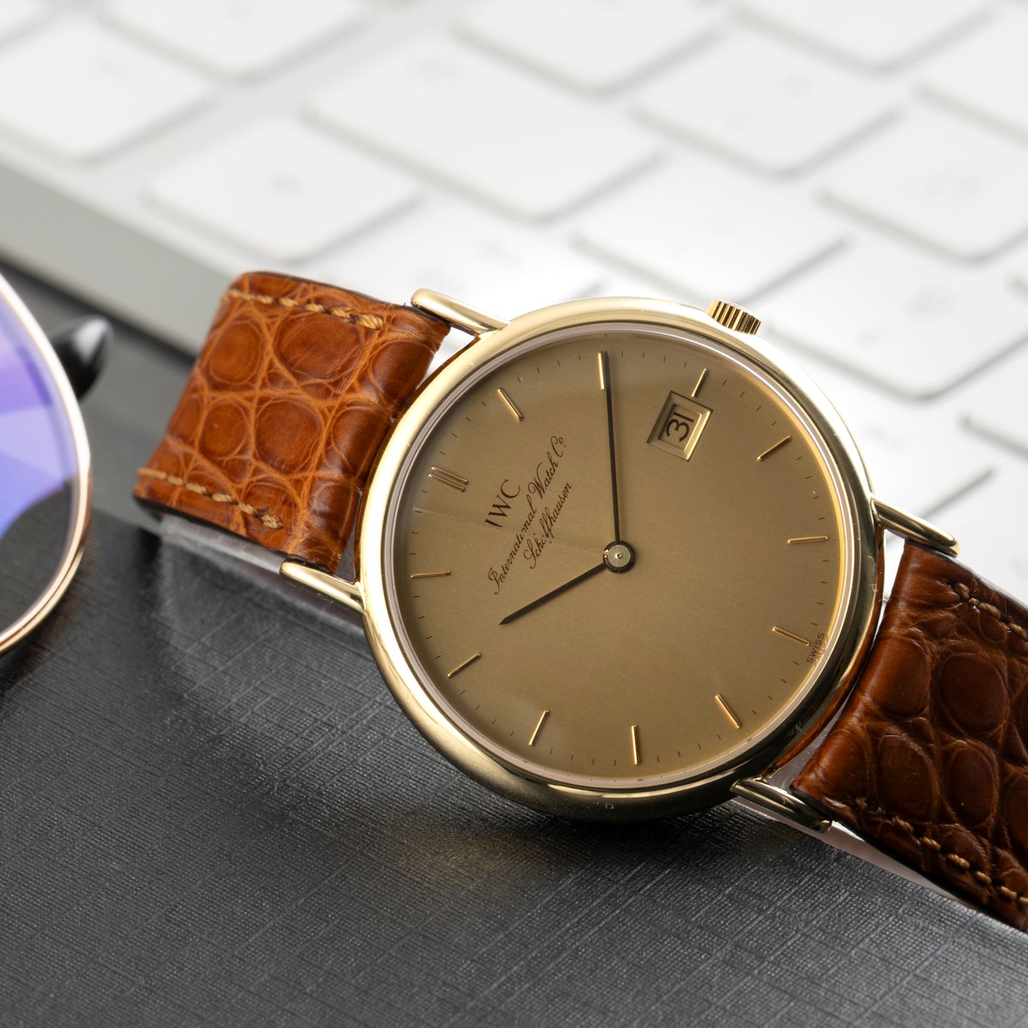 Unknown Unknown IW333101 (2000) - (2/8)