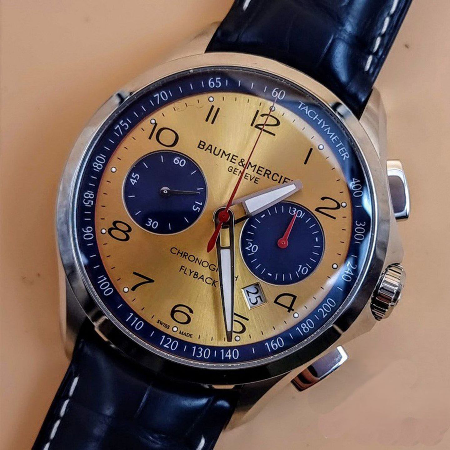 Baume & Mercier Clifton M0A10367 (2025) - Champagne dial 44 mm Steel case (1/8)