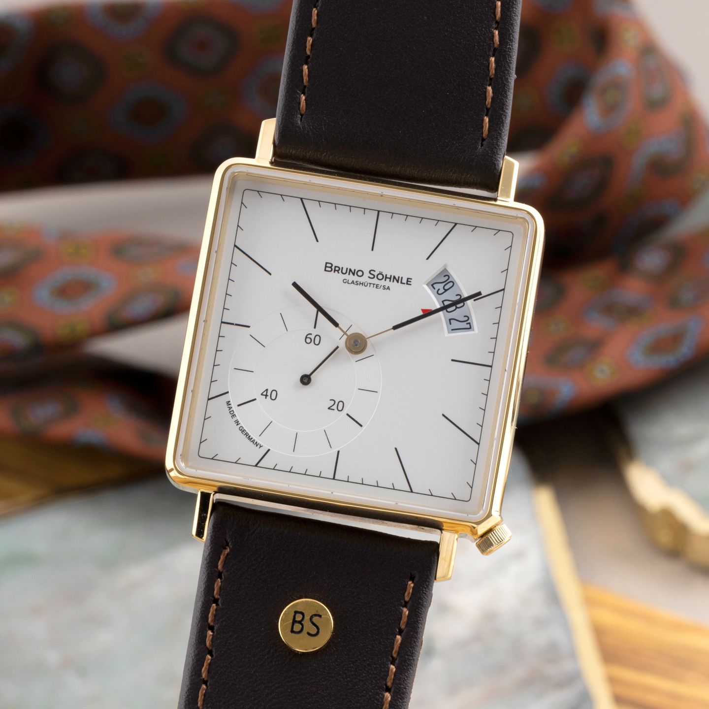 Unknown Unknown 17-33072-241 (2025) - (3/8)