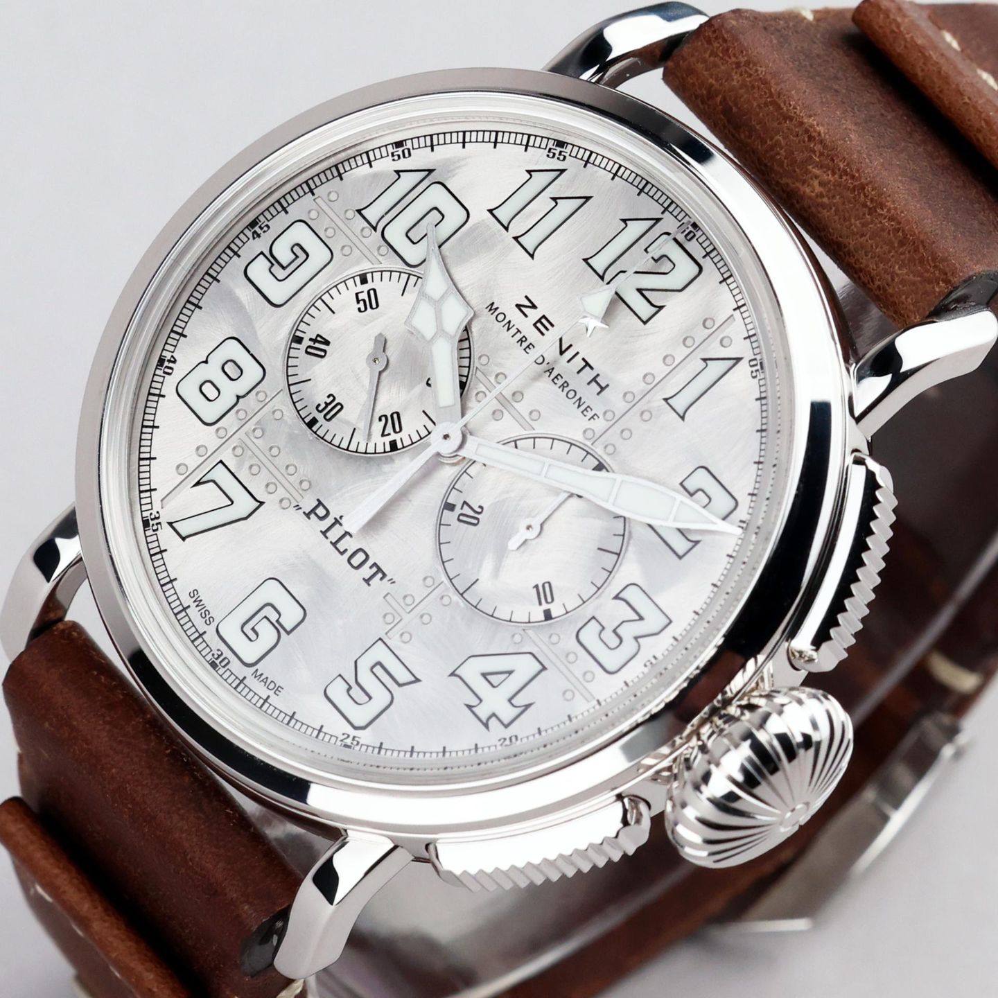 Zenith Pilot 05.2430.4069/17.I011 (2026) - Silver dial 45 mm Silver case (6/8)