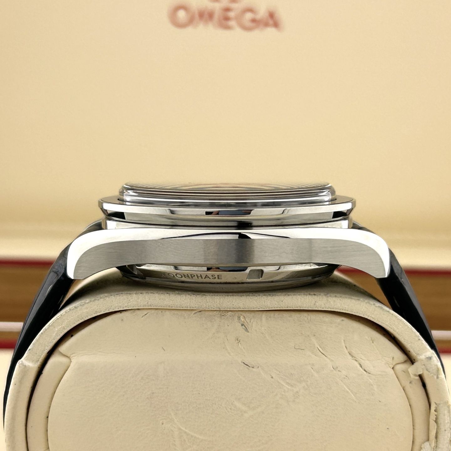 Omega Speedmaster Moonphase 304.33.44.52.03.001 (2017) - Blue dial 44 mm Steel case (4/8)