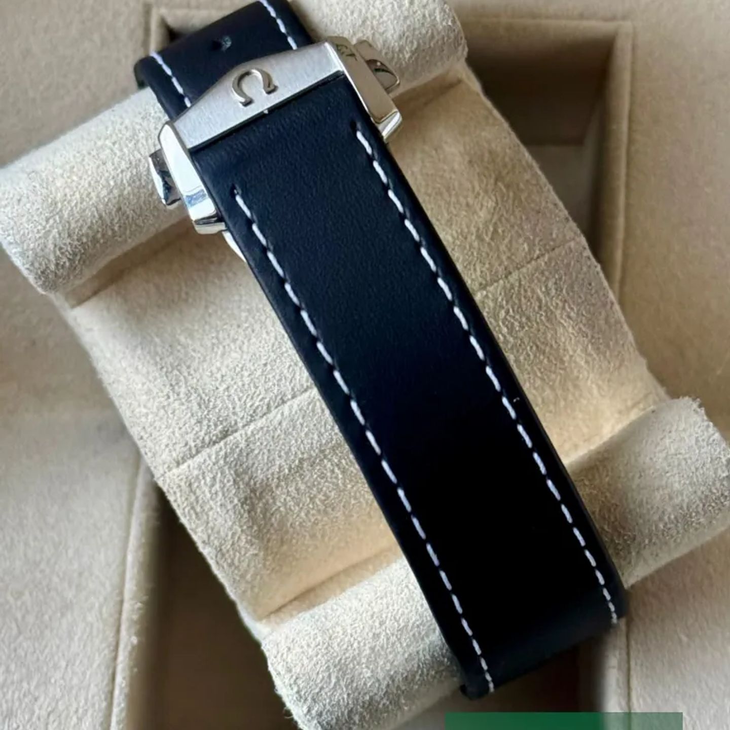 Omega Speedmaster Professional Moonwatch 310.32.42.50.04.002 (2025) - Wit wijzerplaat 42mm Staal (6/7)