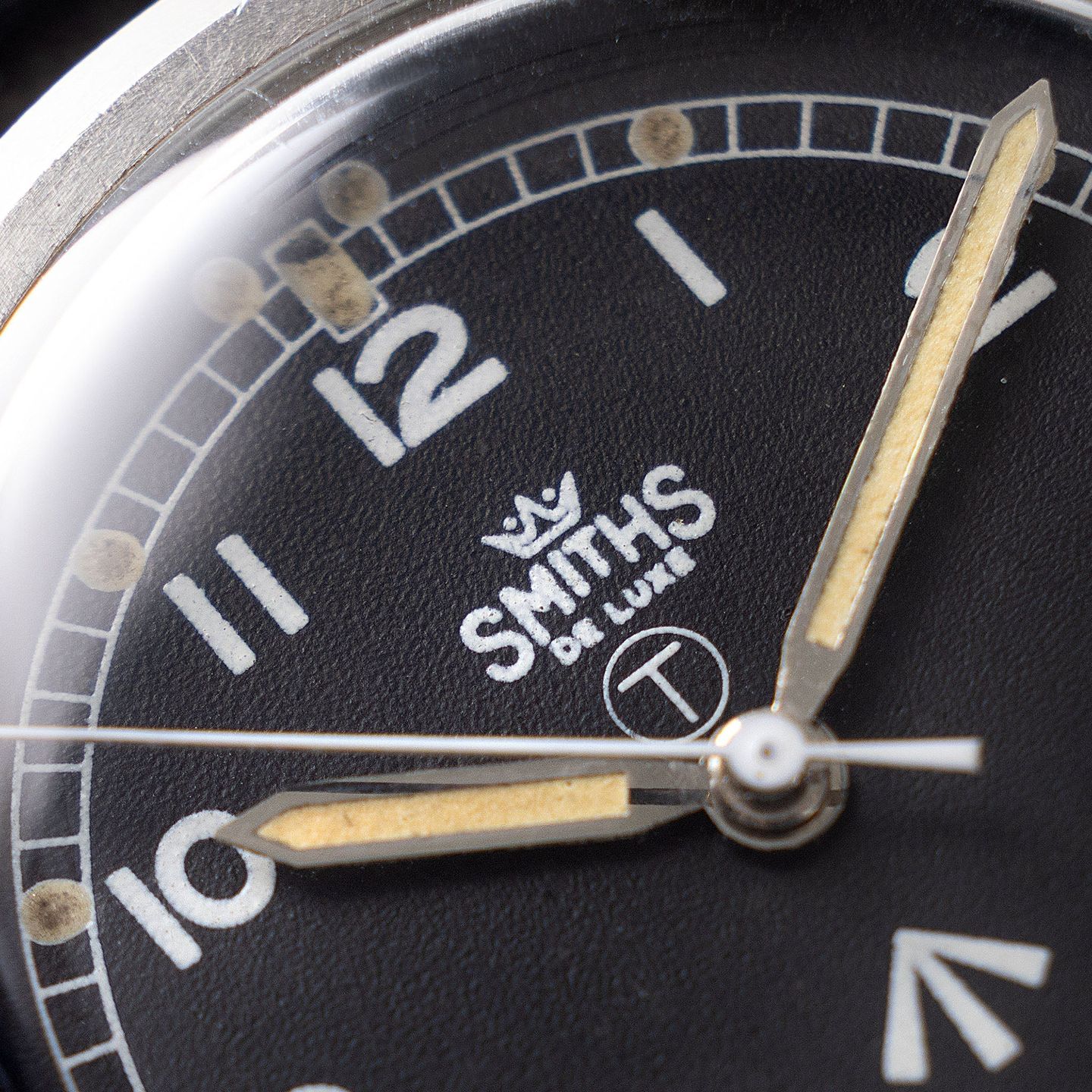 Smiths Military 6b/542 - (2/8)