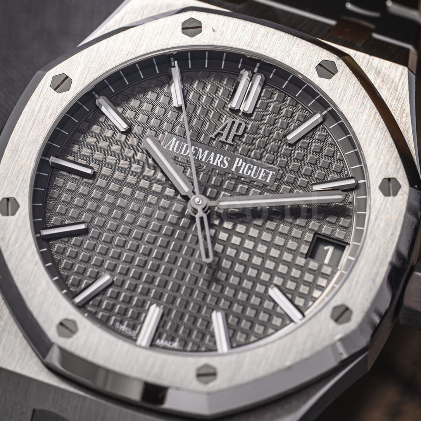 Audemars Piguet Royal Oak Selfwinding 15500ST.OO.1220ST.02 - (2/8)