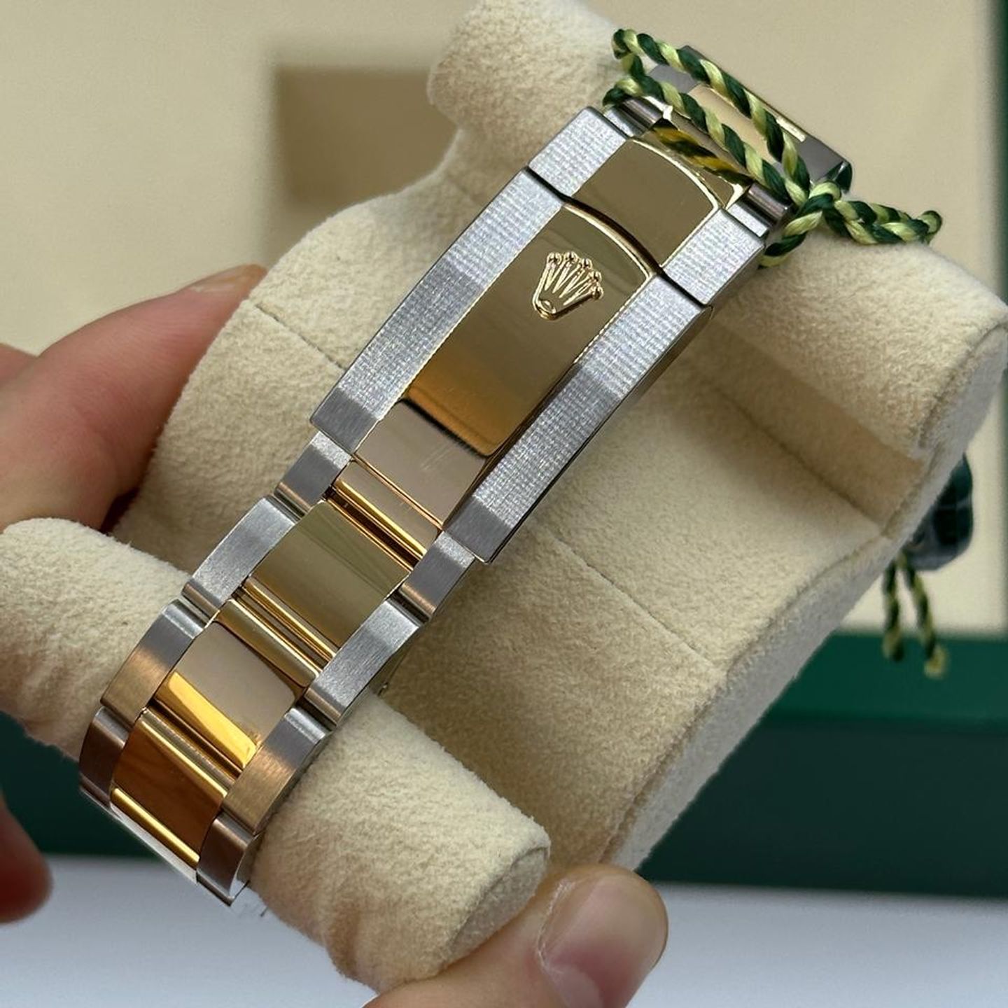 Rolex Datejust 126233 (2026) - Grey dial 36 mm Gold/Steel case (8/10)