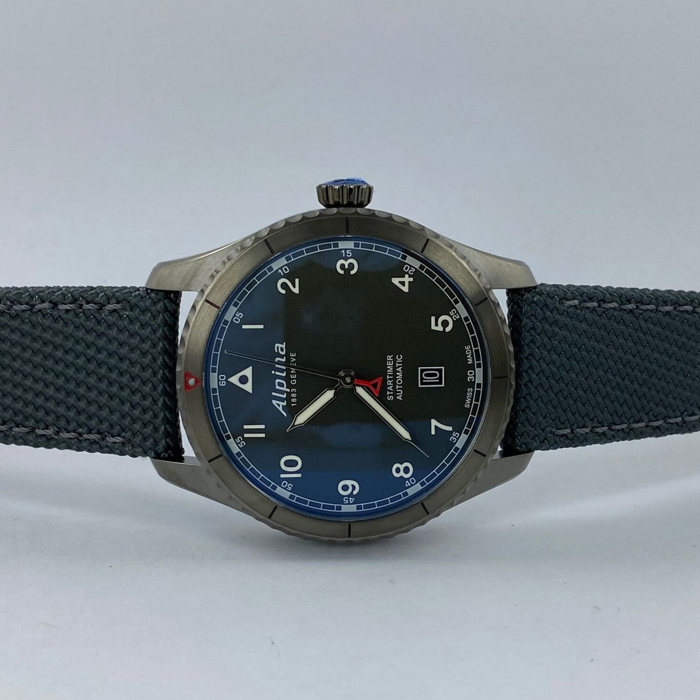 Alpina Startimer - (2023) - Zwart wijzerplaat 41mm Staal (1/6)