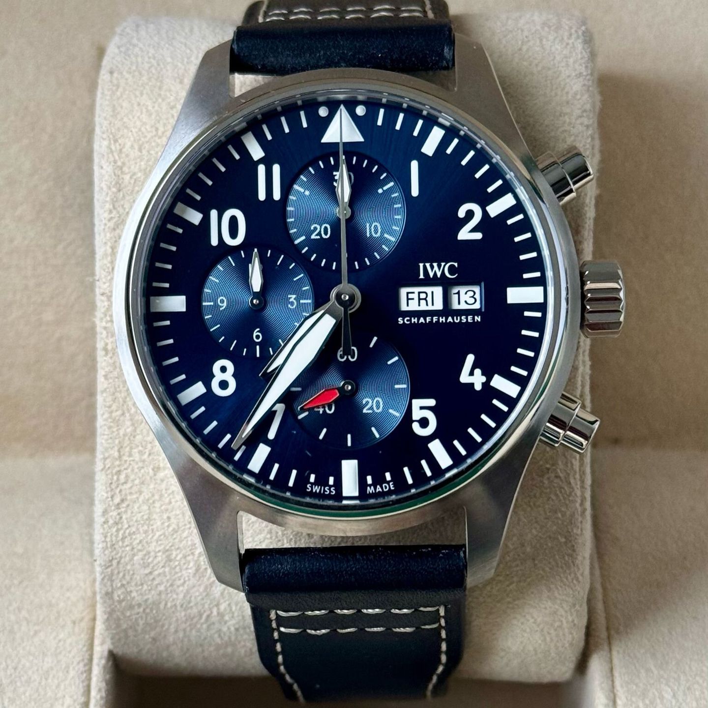 IWC Pilot Chronograph IW378003 (2026) - Blue dial 43 mm Steel case (2/7)