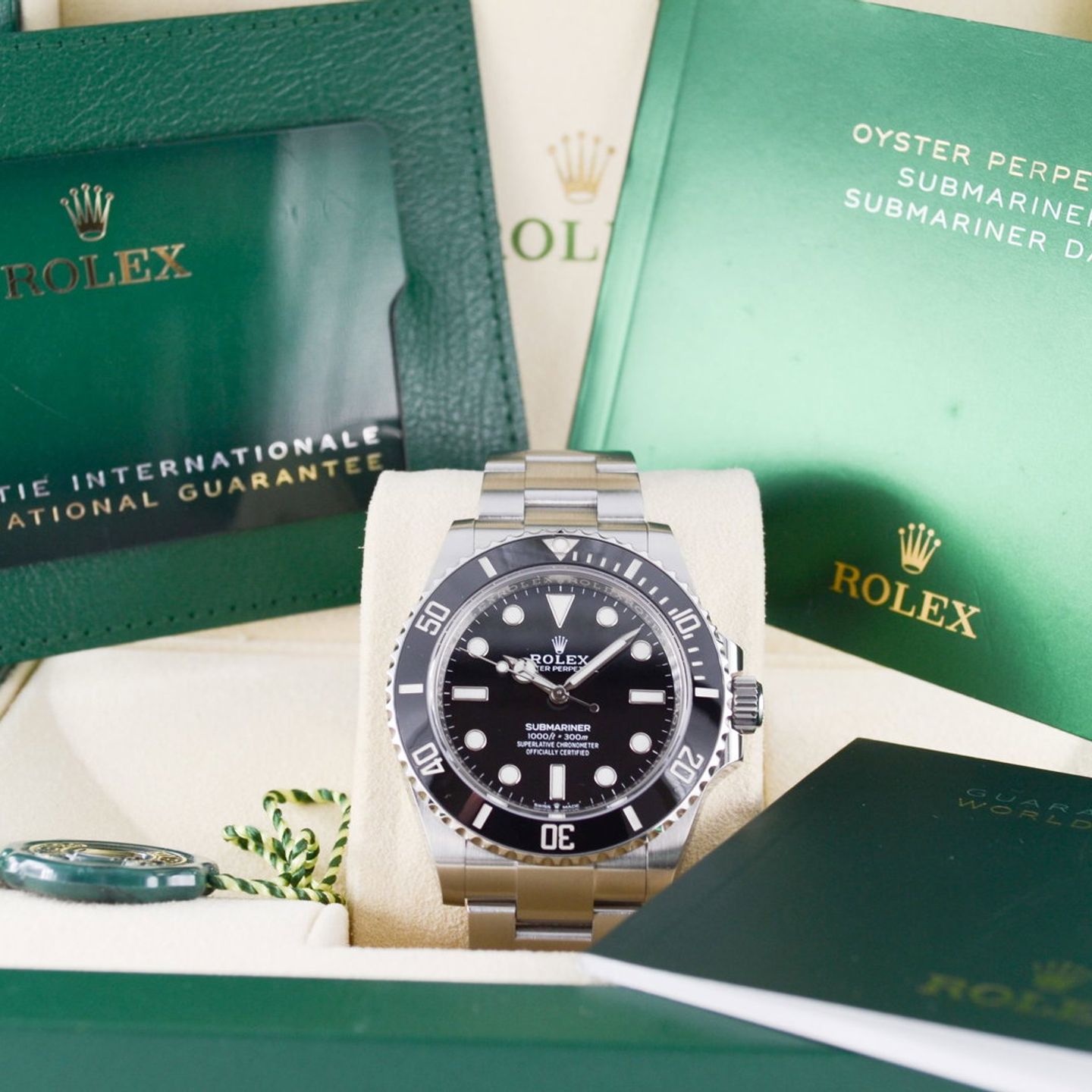 Rolex Submariner No Date 124060 - (7/7)