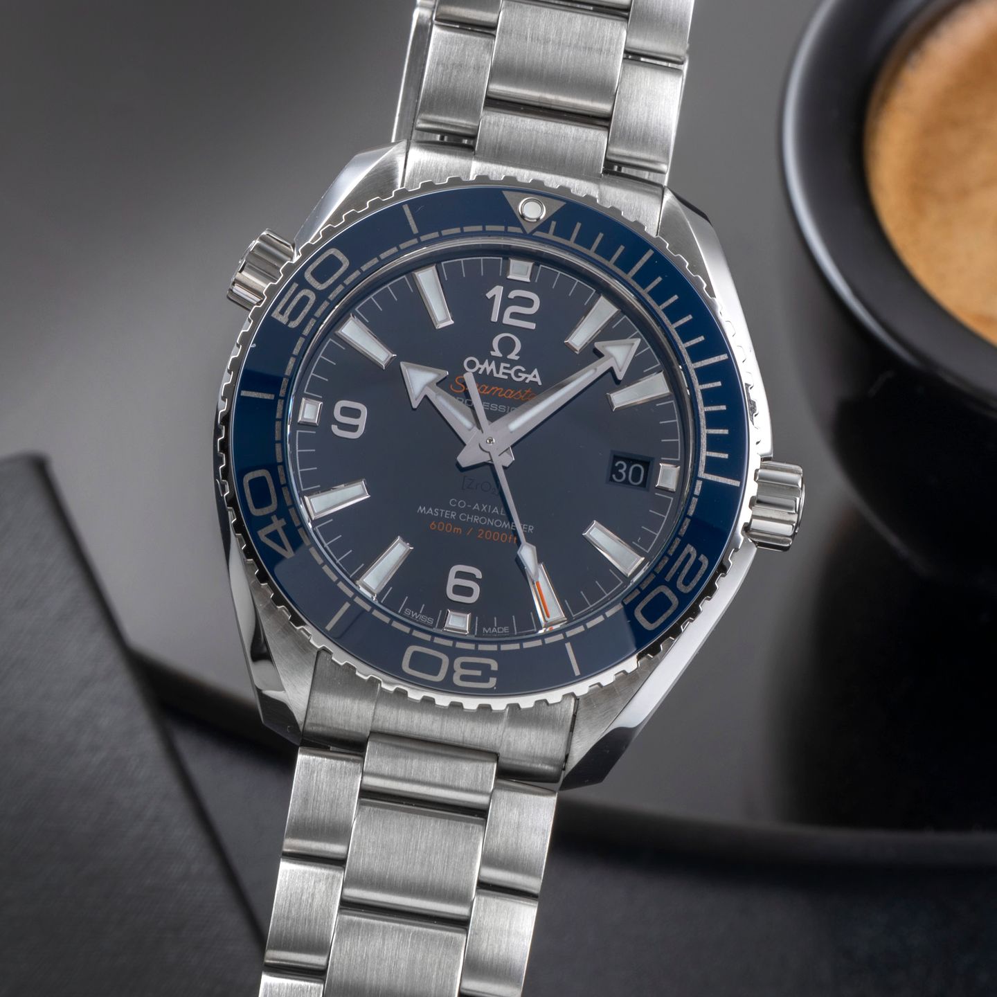 Omega Seamaster Planet Ocean 215.30.40.20.03.001 - (3/8)