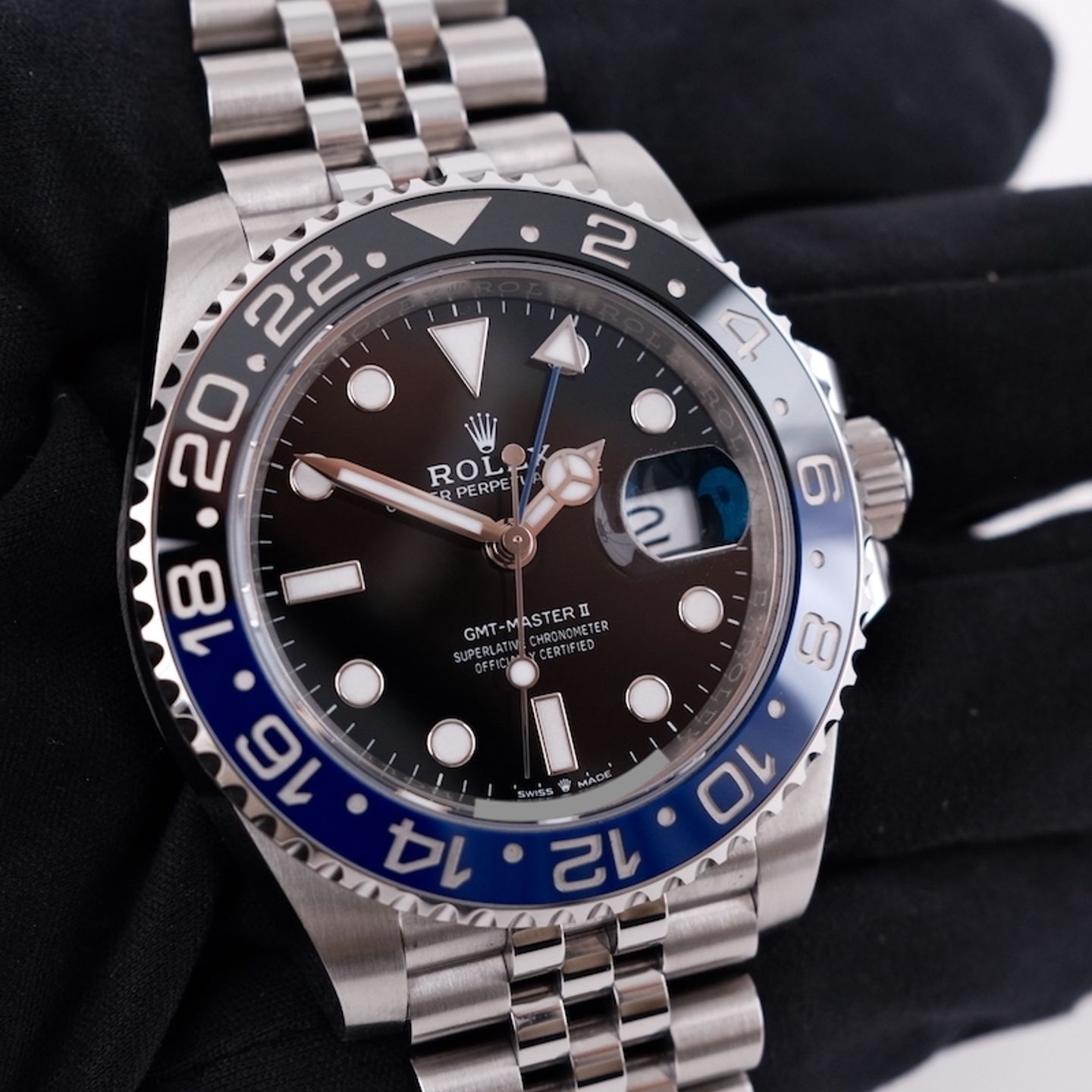 Rolex GMT-Master II 126710BLNR (2024) - Black dial 40 mm Steel case (1/8)