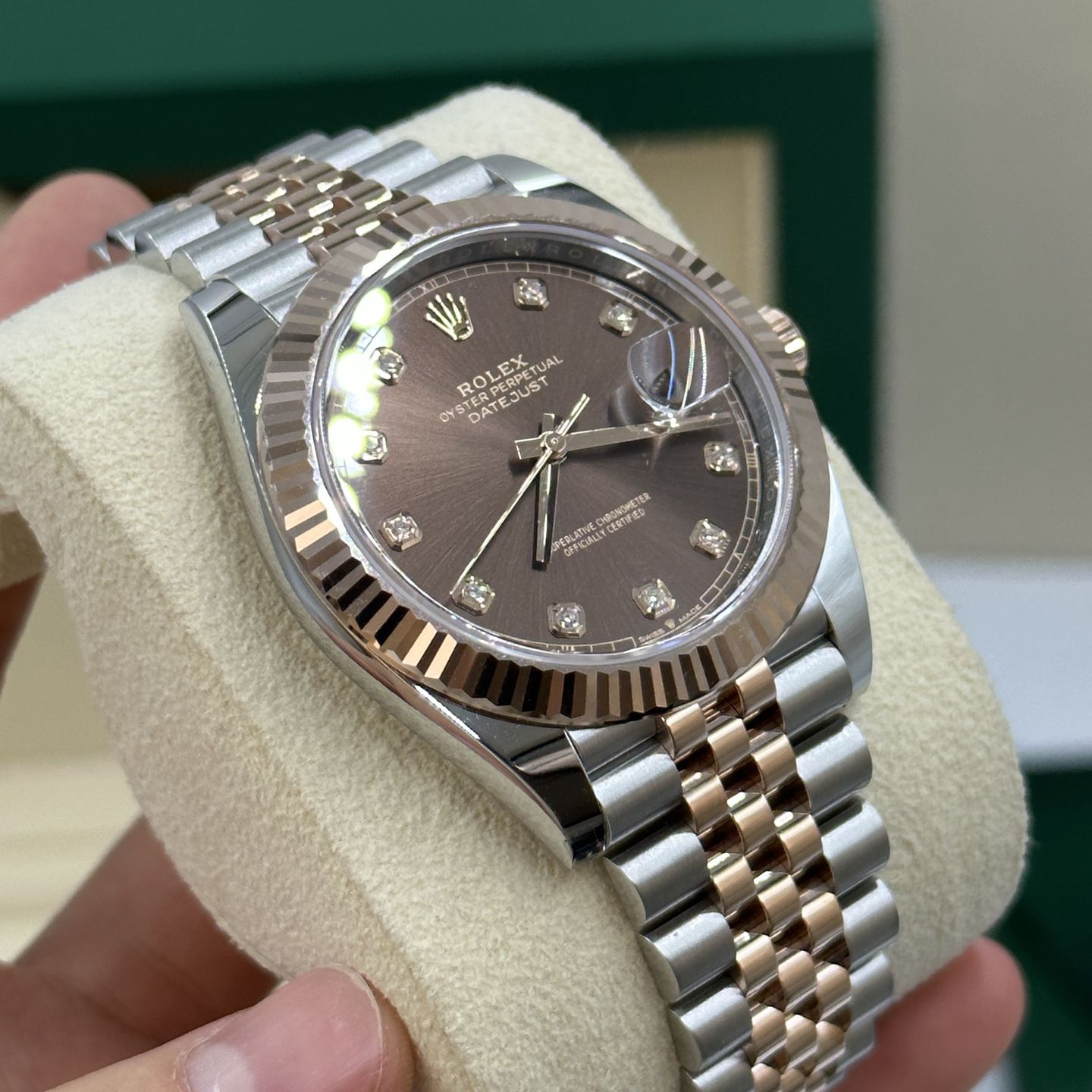 Rolex Datejust 41 126331 (Onbekend (willekeurig serienummer)) - Bruin wijzerplaat 41mm Staal (8/8)