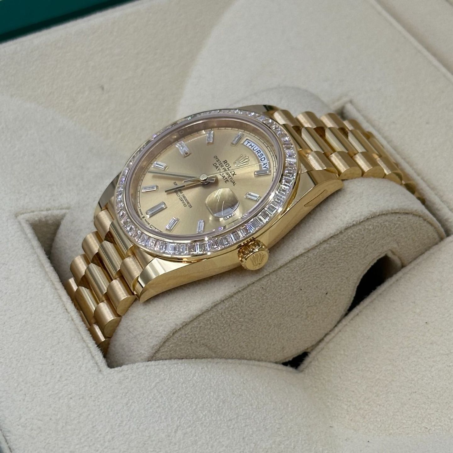 Rolex Day-Date 40 228398TBR (2022) - Champagne dial 40 mm Yellow Gold case (5/8)