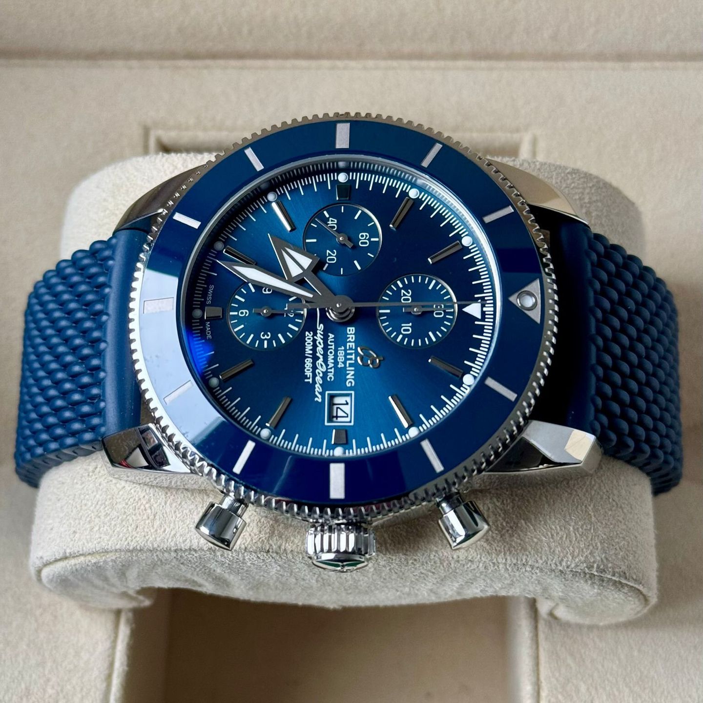 Breitling Superocean Heritage II Chronograph A13312 (2022) - Black dial 46 mm Steel case (4/7)