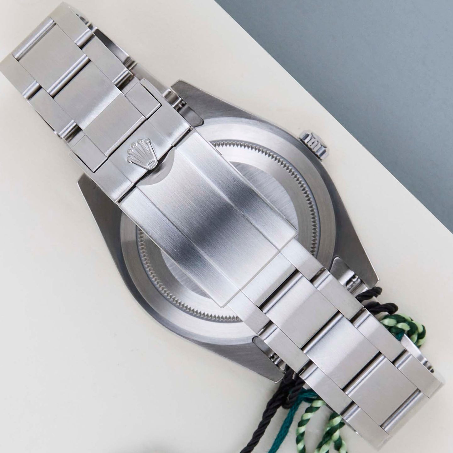 Rolex Explorer 214270 - (6/8)