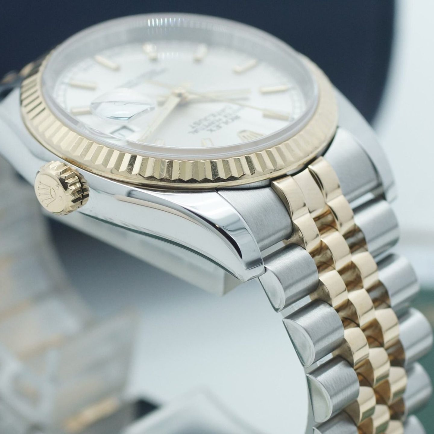 Rolex Datejust 36 116233 (2012) - Silver dial 36 mm Gold/Steel case (7/8)