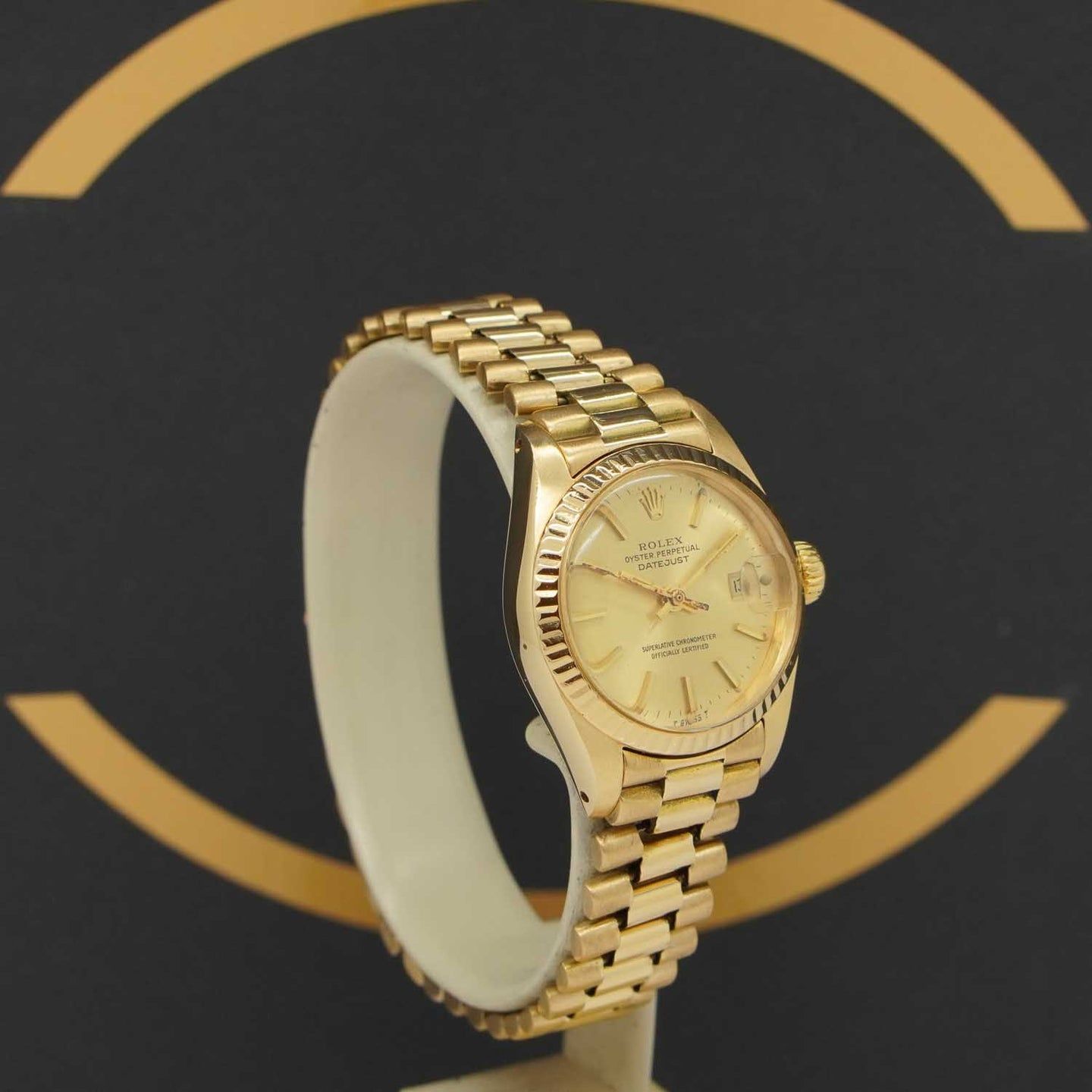 Rolex Lady-Datejust 6917 (1973) - Gold dial 26 mm Yellow Gold case (3/7)