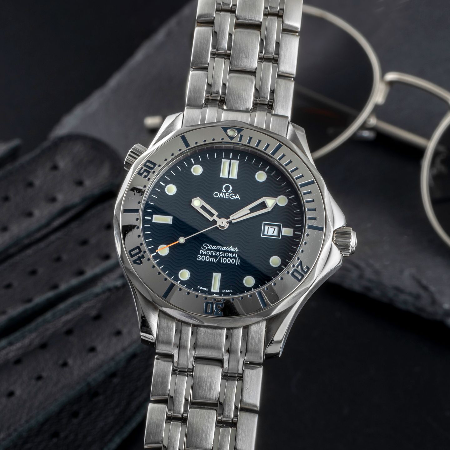 Omega Seamaster Diver 300 M 2542.80.00 (1998) - Blue dial 39 mm Steel case (3/8)