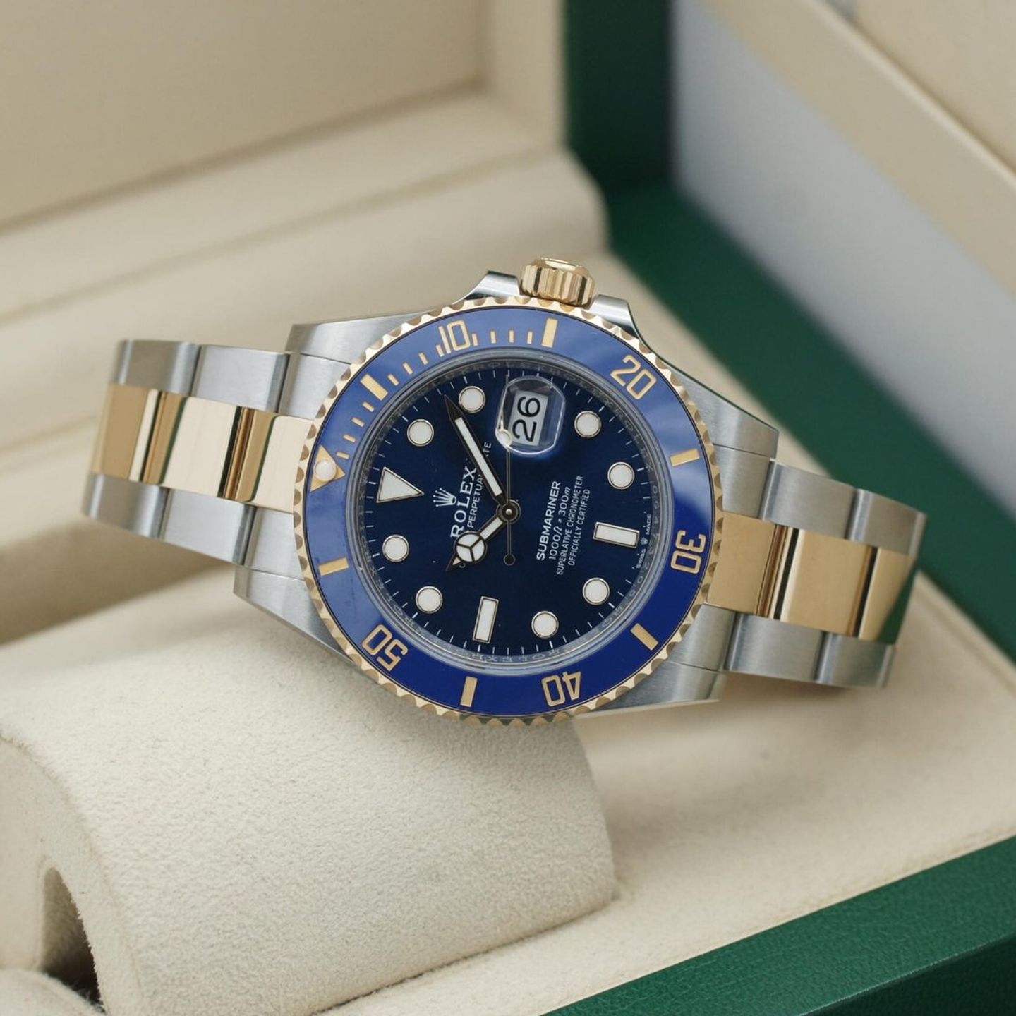 Rolex Submariner Date 126613LB - (2/8)