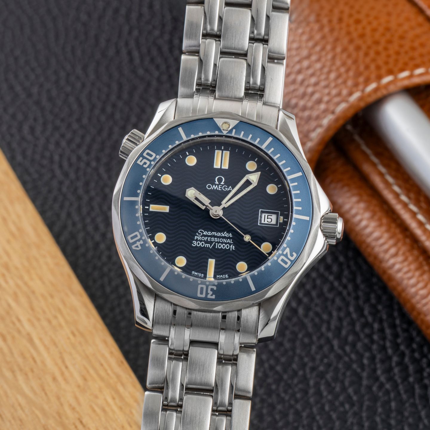 Omega Seamaster Diver 300 M 2561.80.00 (1995) - Blauw wijzerplaat 36mm Staal (3/8)