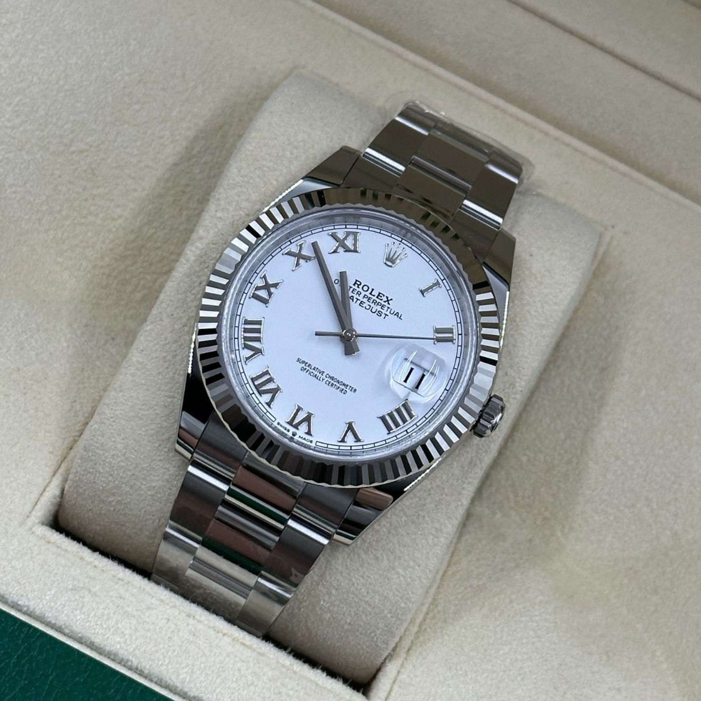 Rolex Datejust 41 126334 (2023) - Wit wijzerplaat 41mm Staal (8/8)