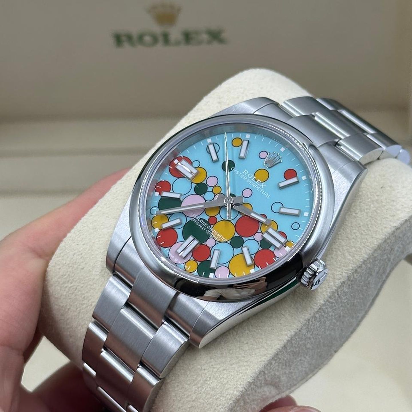 Rolex Oyster Perpetual 124300 - (2/10)
