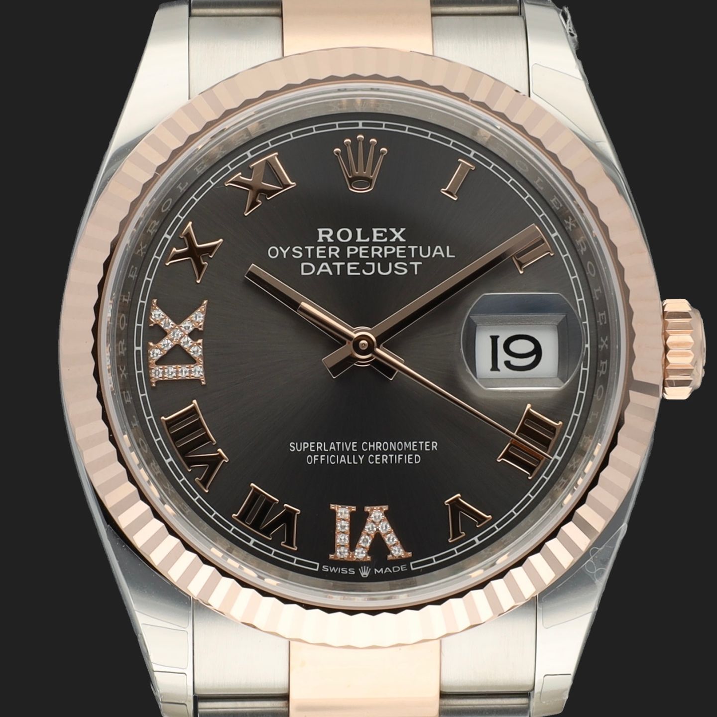 Rolex Datejust 36 126231 (2024) - Grijs wijzerplaat 36mm Goud/Staal (2/8)