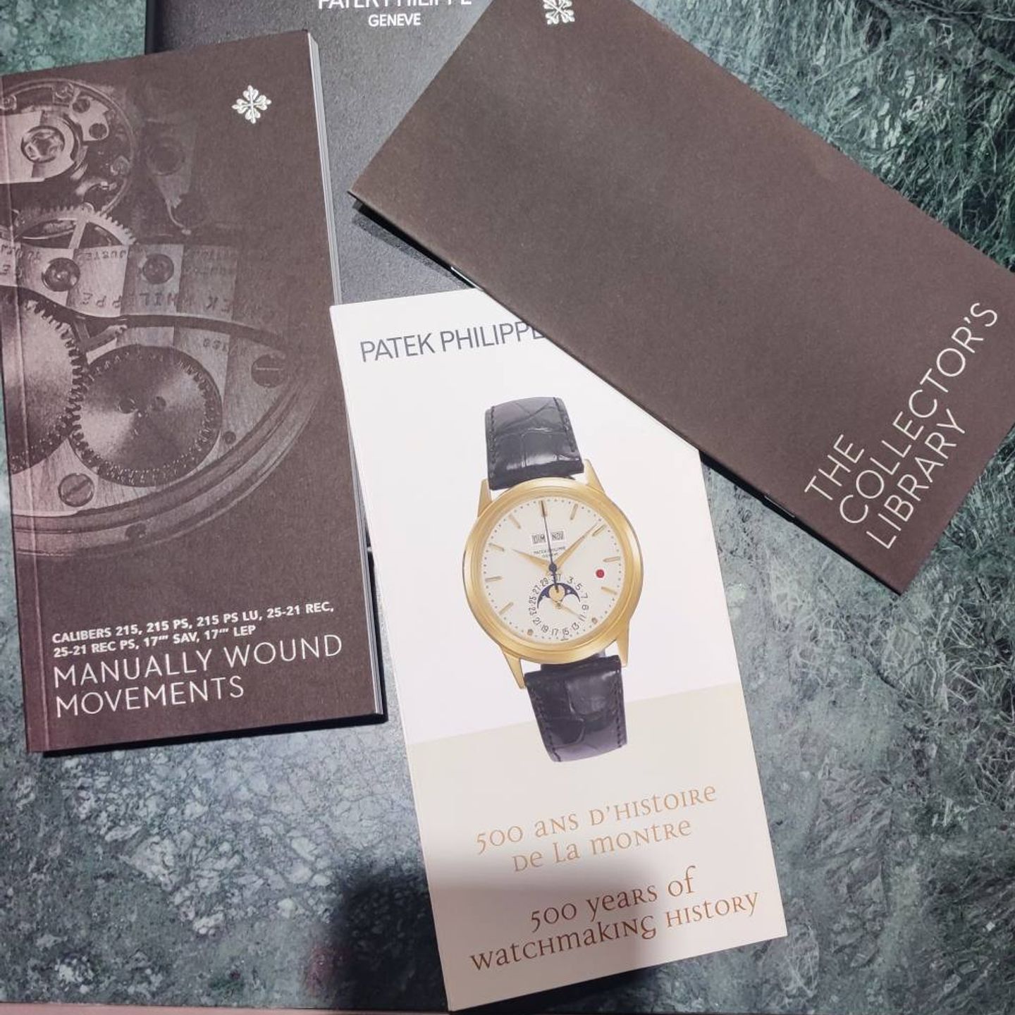 Patek Philippe Calatrava 5196J - (7/8)