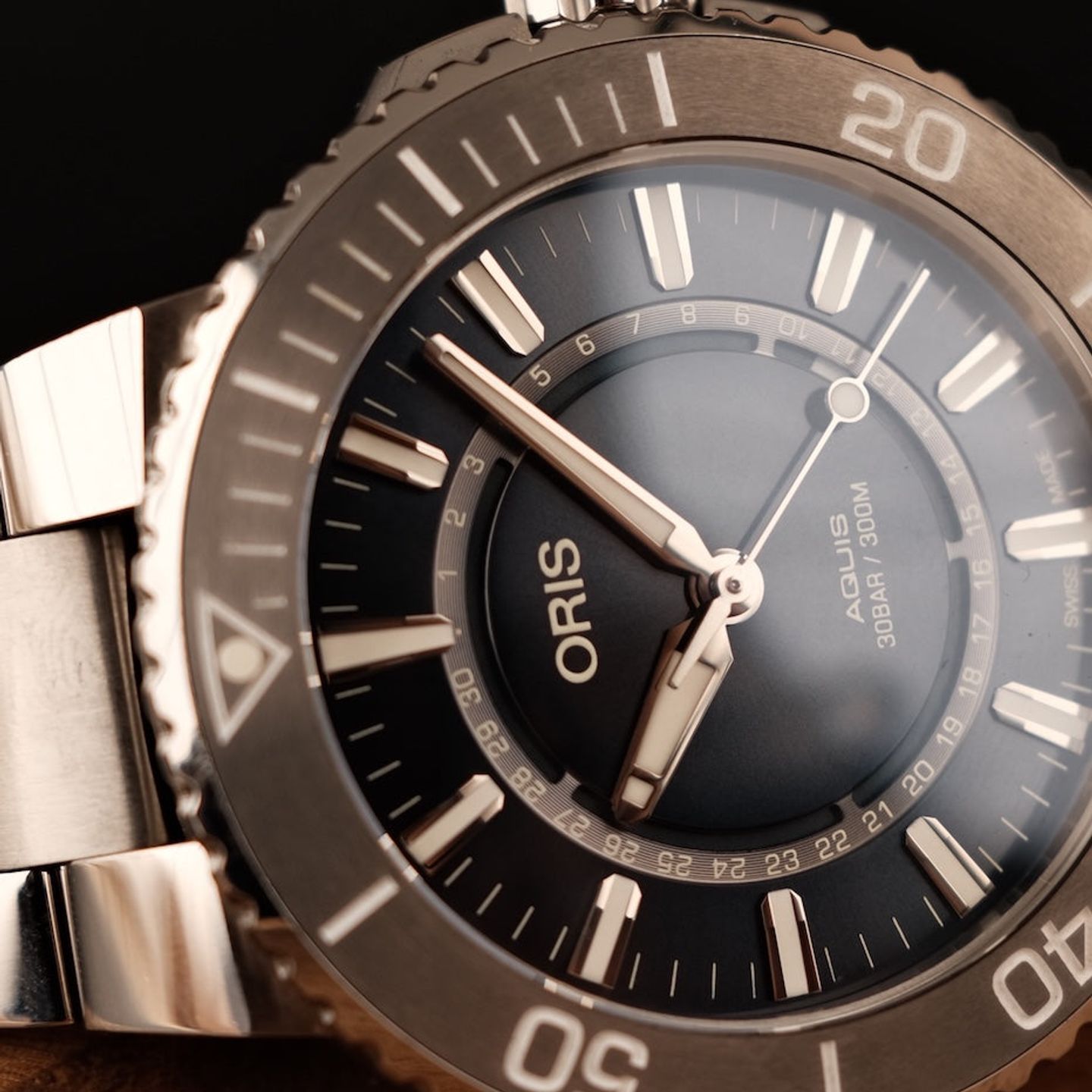 Oris Aquis Date 0173377304125 - (6/8)