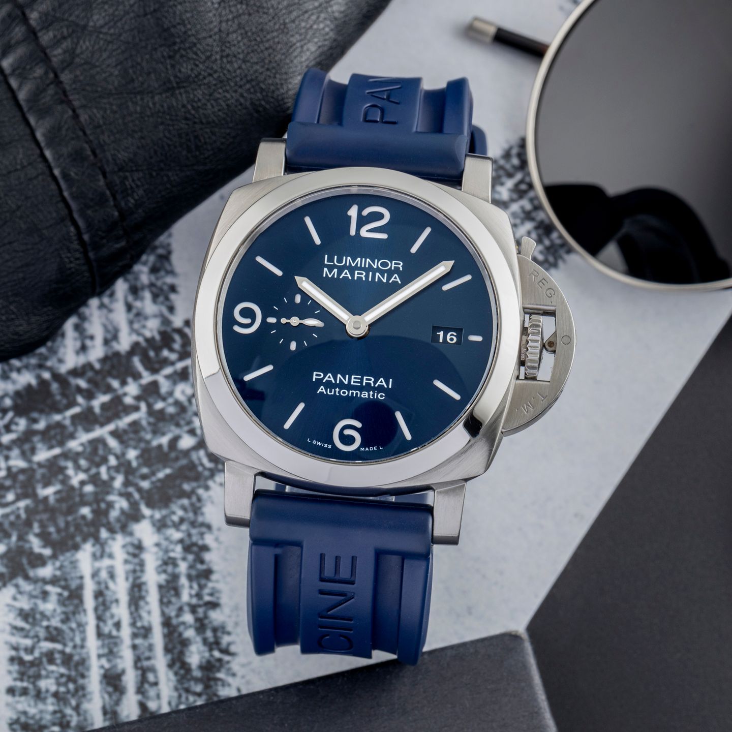 Panerai Luminor Marina PAM01313 (Unknown (random serial)) - Blue dial 44 mm Steel case (1/8)
