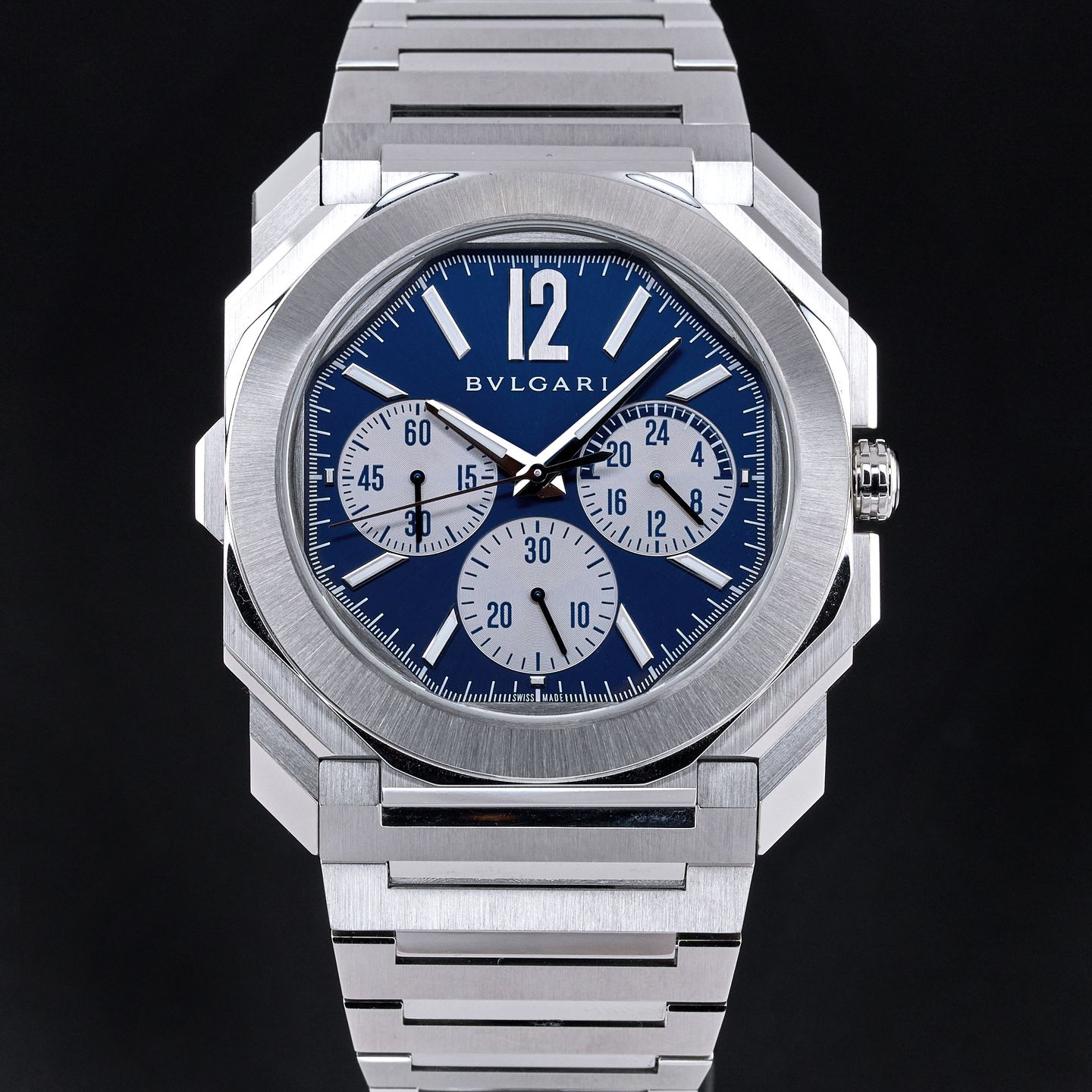 Bulgari Octo 103467 (2024) - Blue dial 43 mm Steel case (3/7)