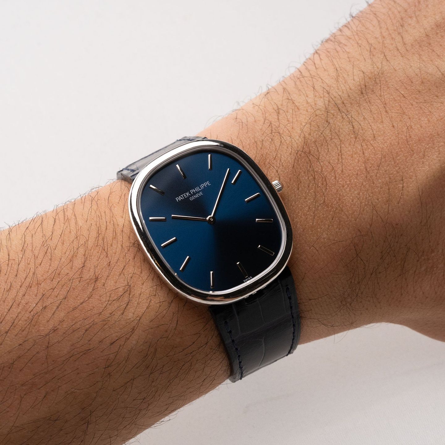 Patek Philippe Golden Ellipse 5738P-001 (2017) - Blauw wijzerplaat 35mm Platina (5/6)