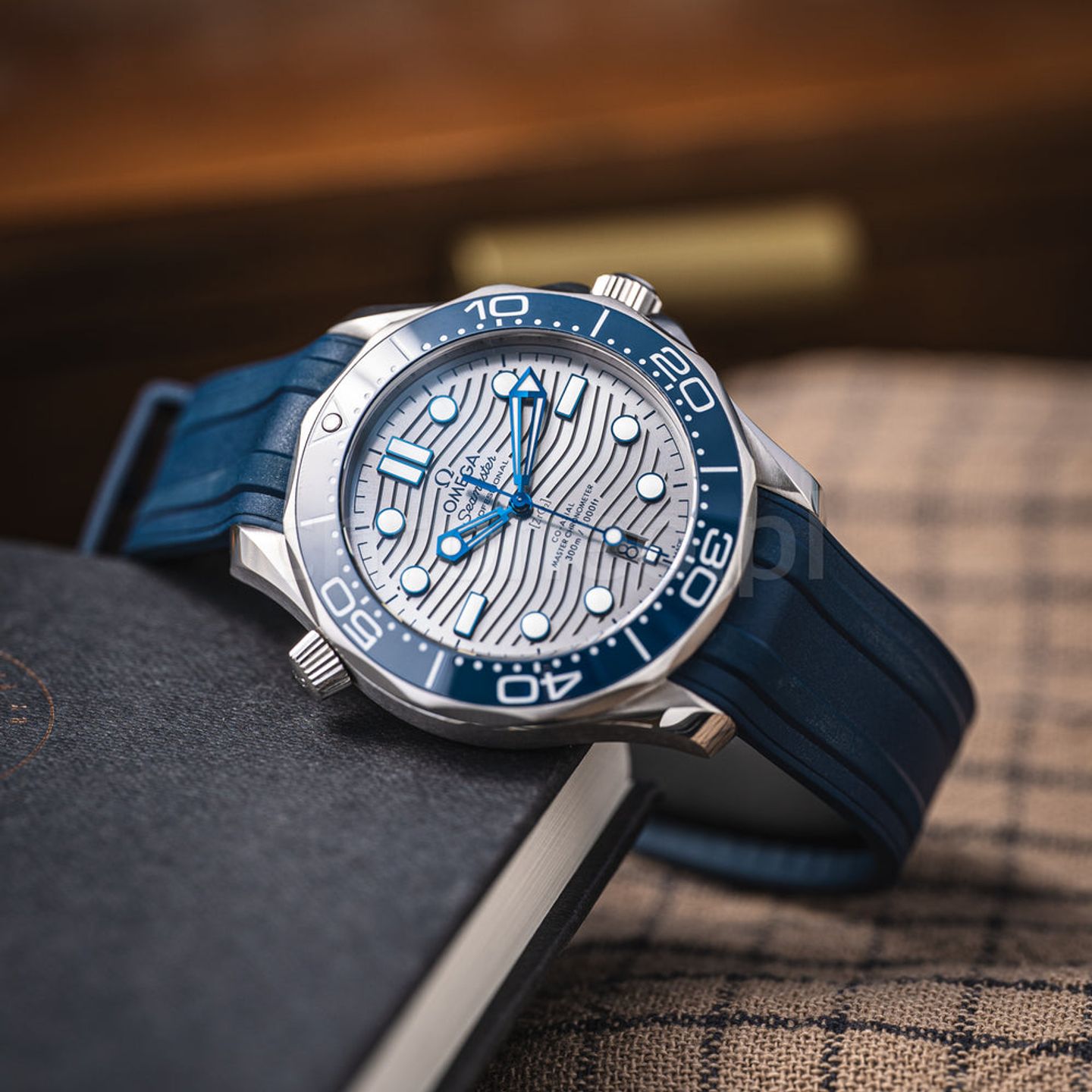 Omega Seamaster Diver 300 M 210.32.42.20.06.001 - (1/8)