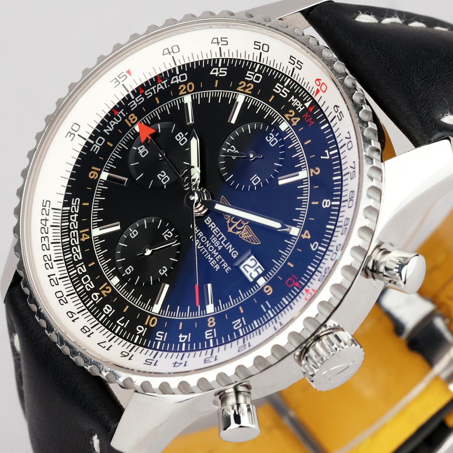 Breitling Navitimer World A24322 (2011) - 46 mm Steel case (5/8)